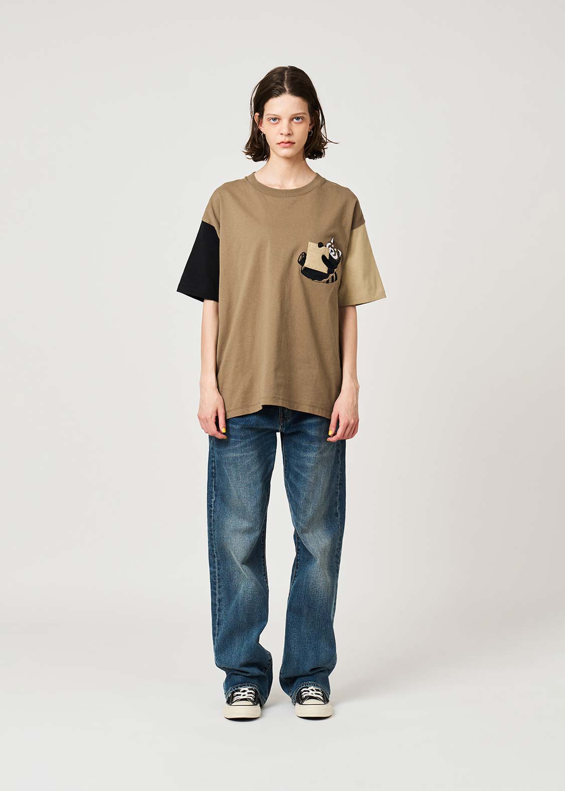 Ikaku | Hug Pocket Big T-Shirt