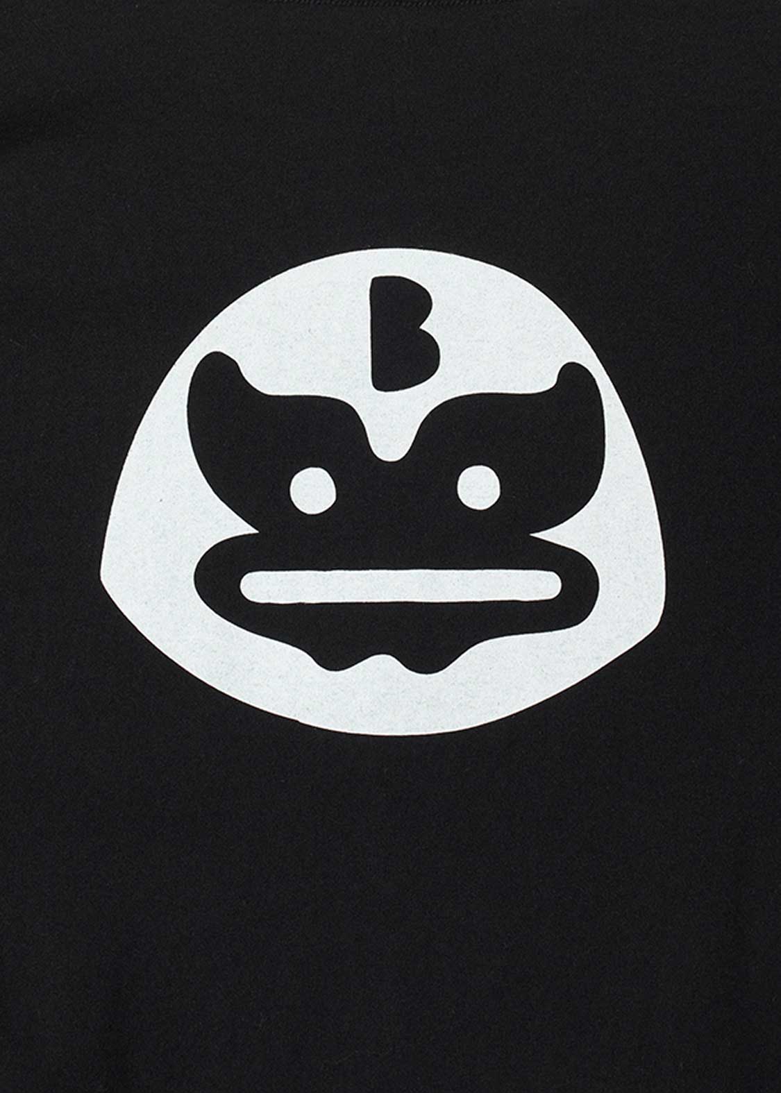 Beautiful Shadow Lucha | Big Pocket T-Shirt
