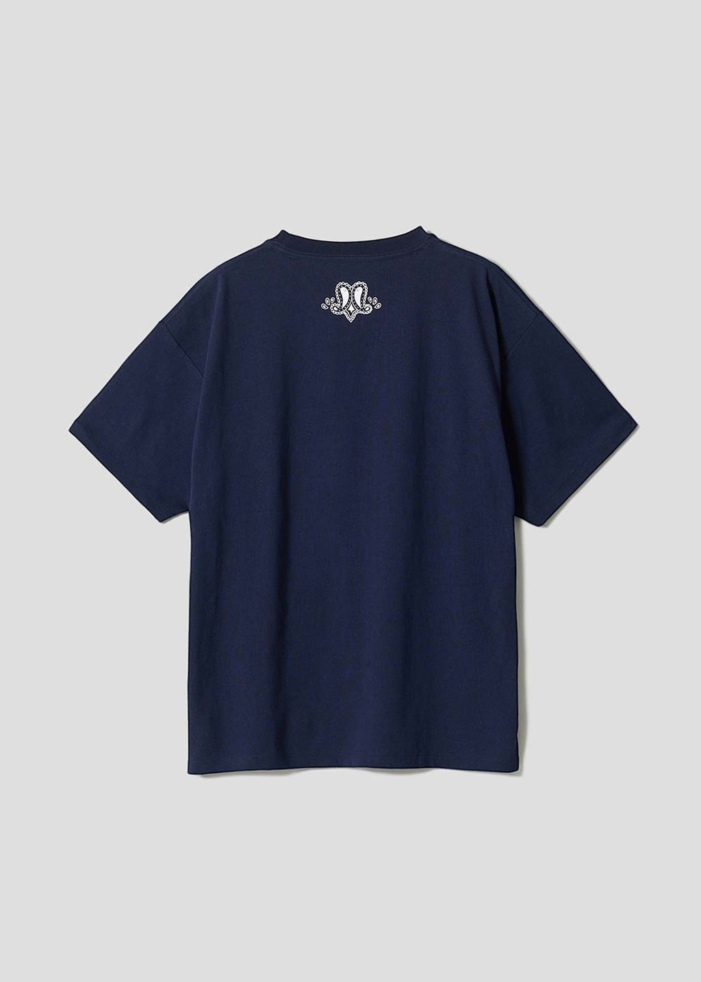 Paisley Beautiful Shadow DRK | Applique T-Shirt