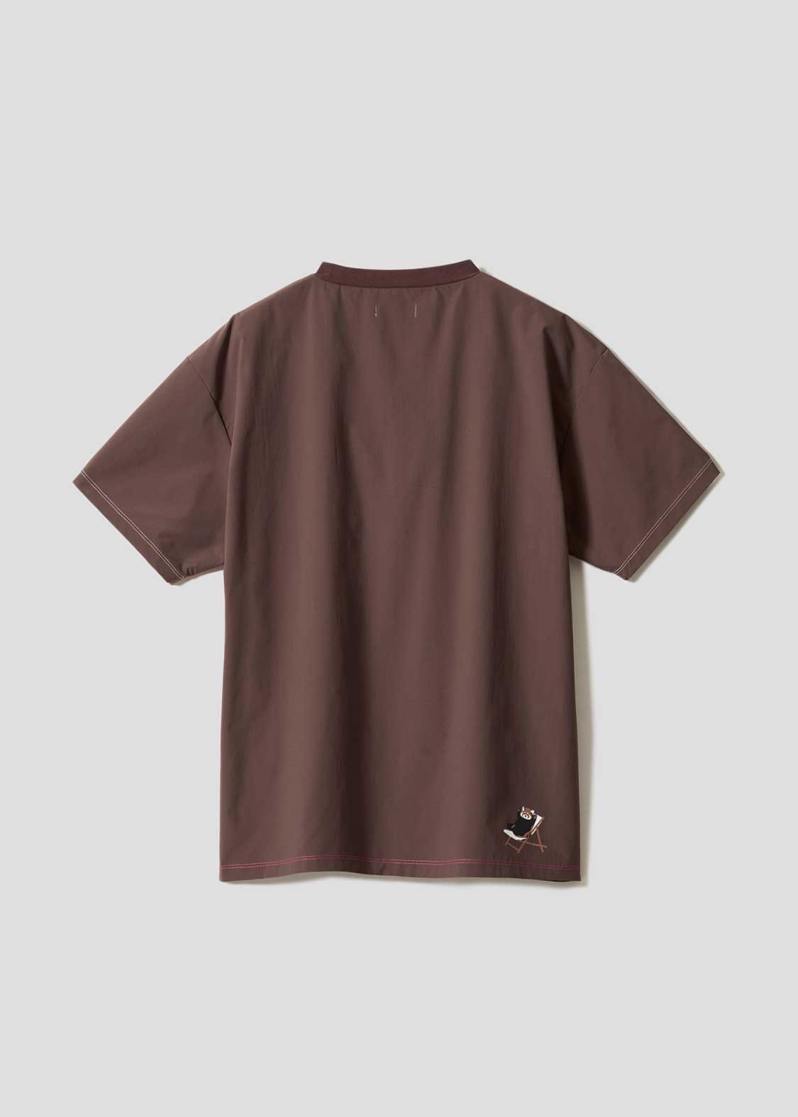 Ikaku Mountain Retreat | Pocket Big T