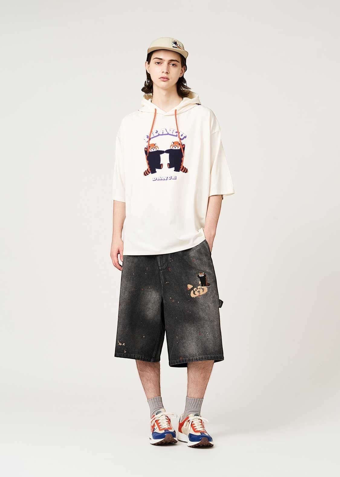 Ikaku Dance | Big Silhouette Short-Sleeve Hoodie