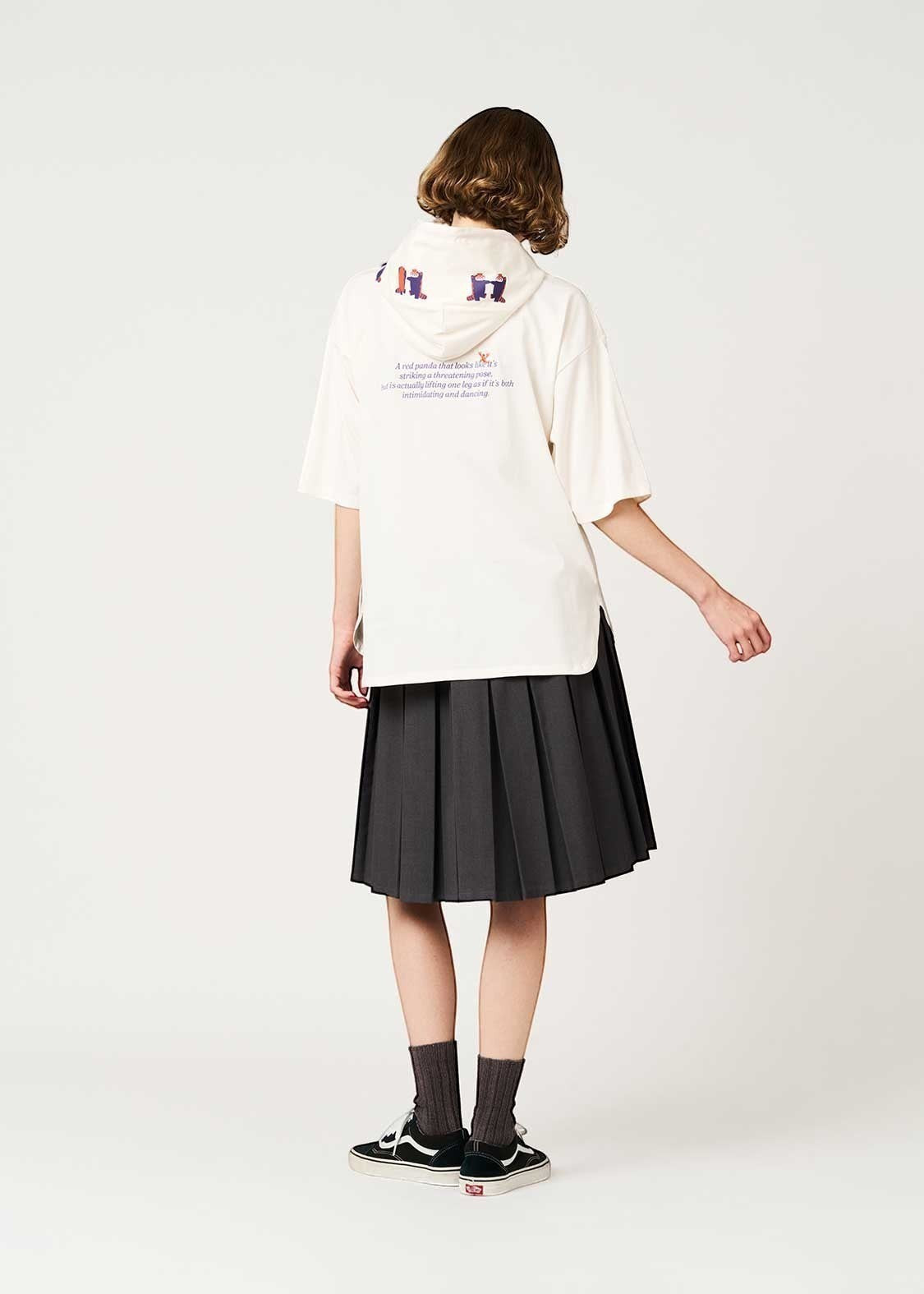 Ikaku Dance | Big Silhouette Short-Sleeve Hoodie