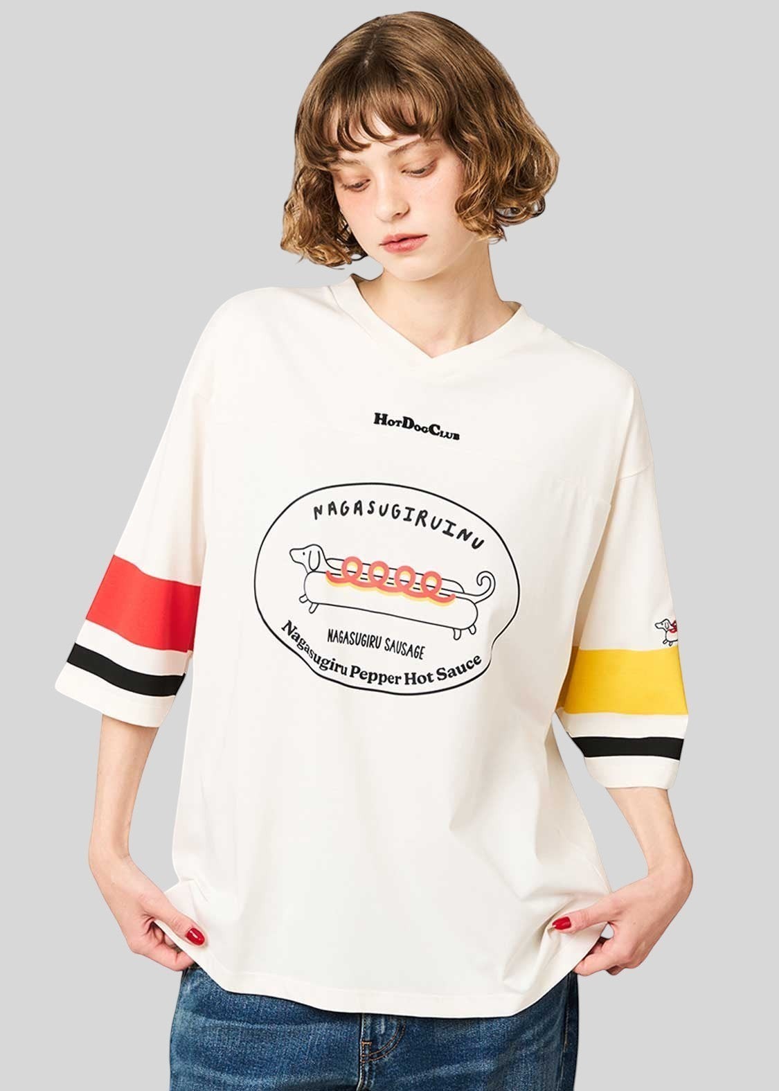 Nagasugiru Inu Meets Hot Dog | V-Neck Football T-Shirt