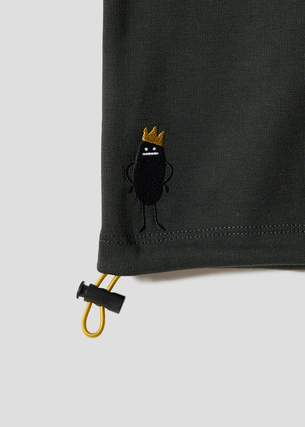 Beautiful Shadow Crown | Ponte Big Silhouette T-Shirt