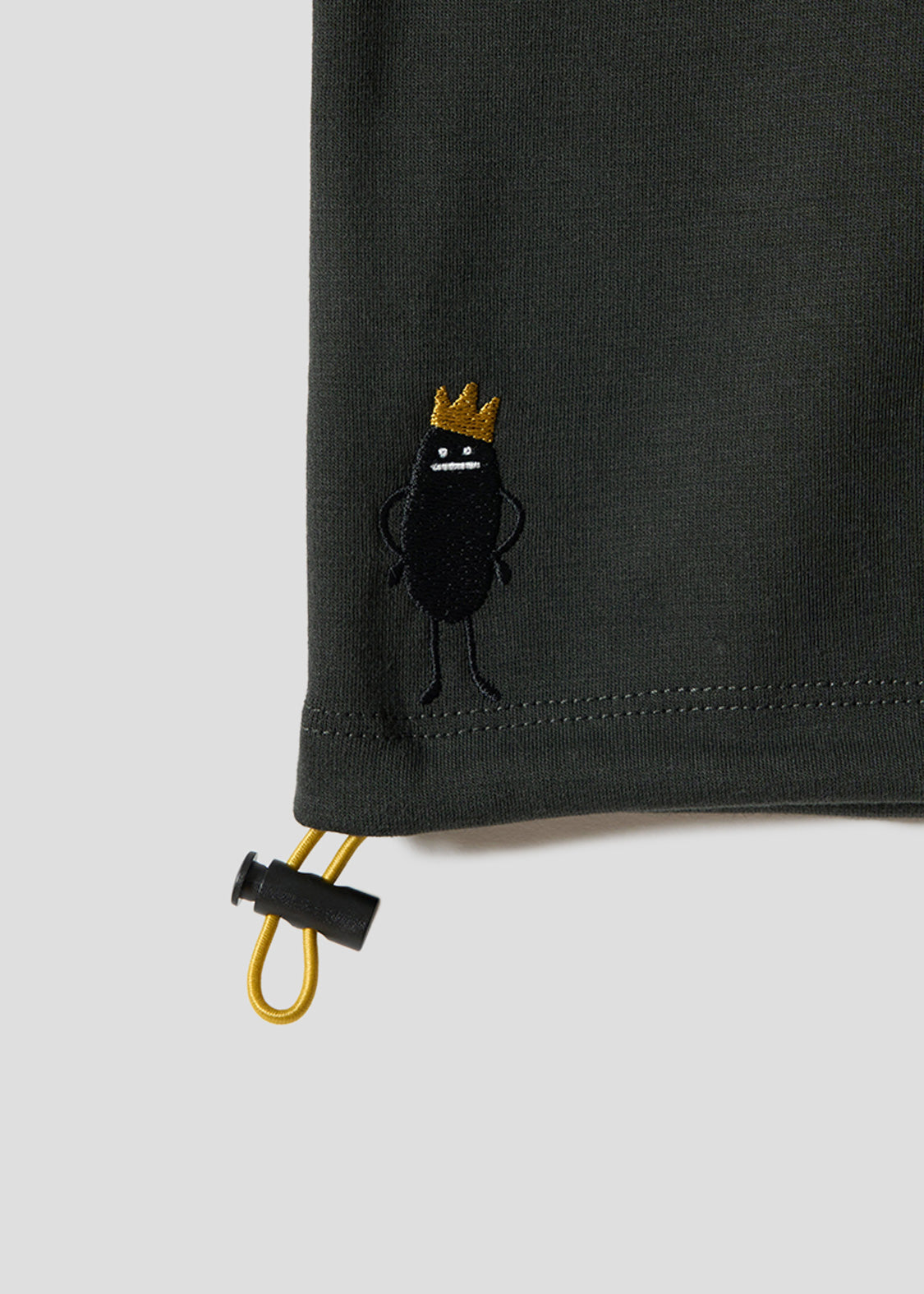 Beautiful Shadow Crown | Ponte Big Silhouette T-Shirt