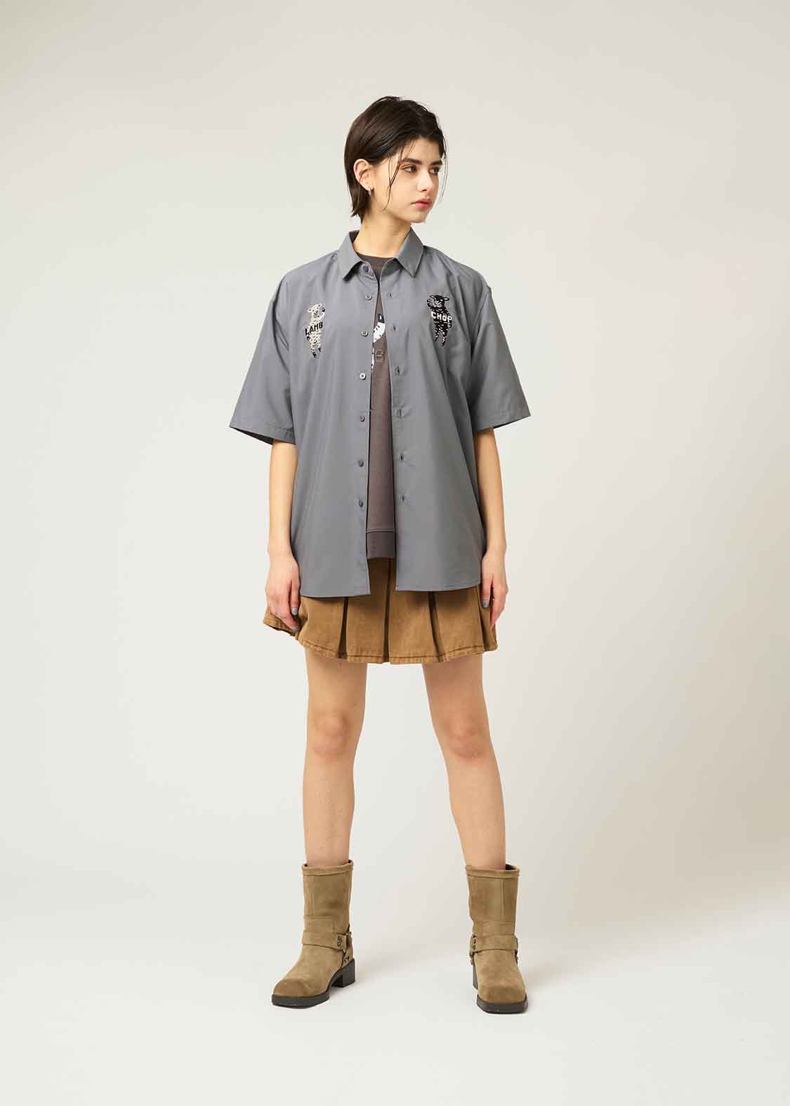 Embroidery Loose Fit Short Sleeve Shirt (Lamb Chop Friends)