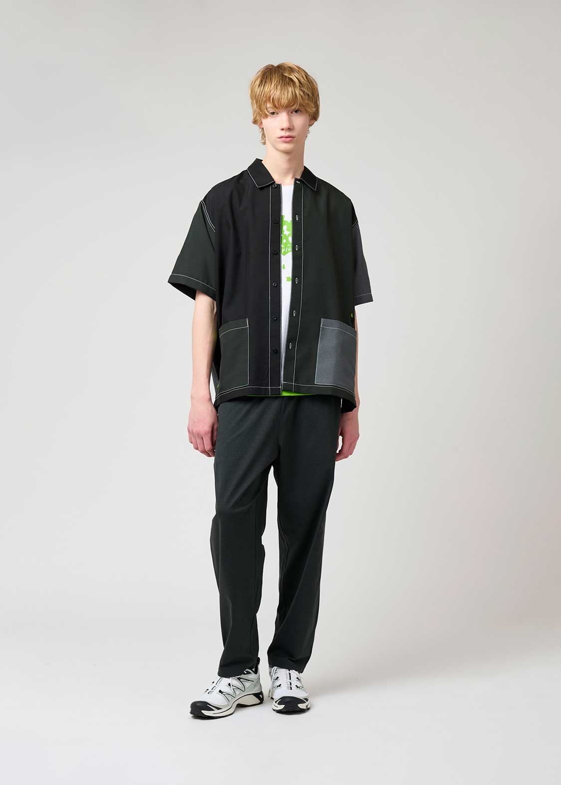 Poly Tro Big Silhouette Short Sleeve Shirt (Beautiful Shadow Creature)