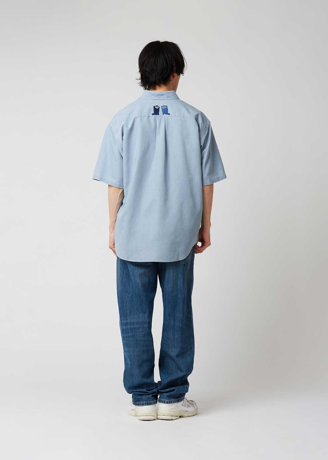 Denim Loose Silhouette Short Sleeve Shirt  (Ikaku Niterune)