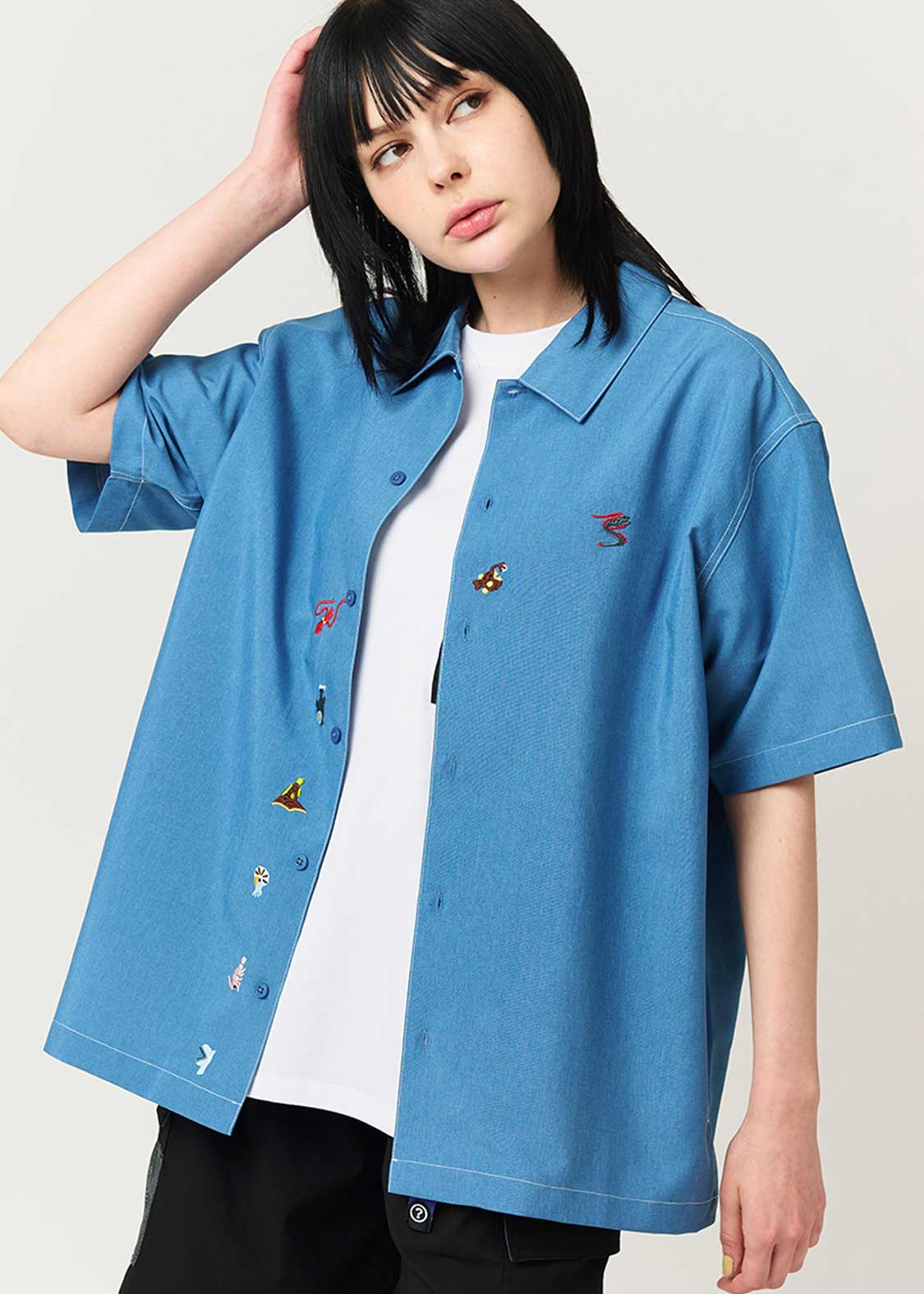 Mysterious Animals | Big Silhouette Poly-Tro Short-Sleeved Shirt