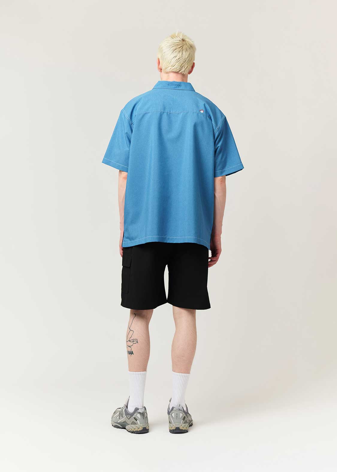 Mysterious Animals | Big Silhouette Poly-Tro Short-Sleeved Shirt