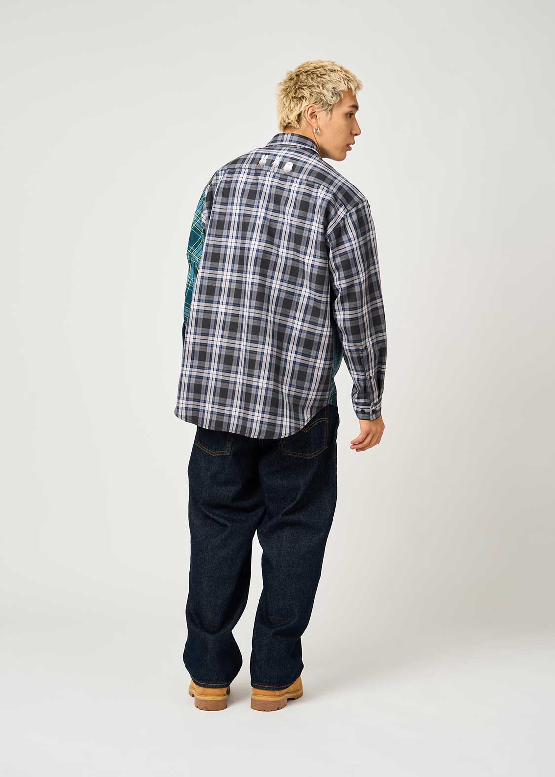 Beautiful Shadow Aliens | Loose Fit Check Shirt