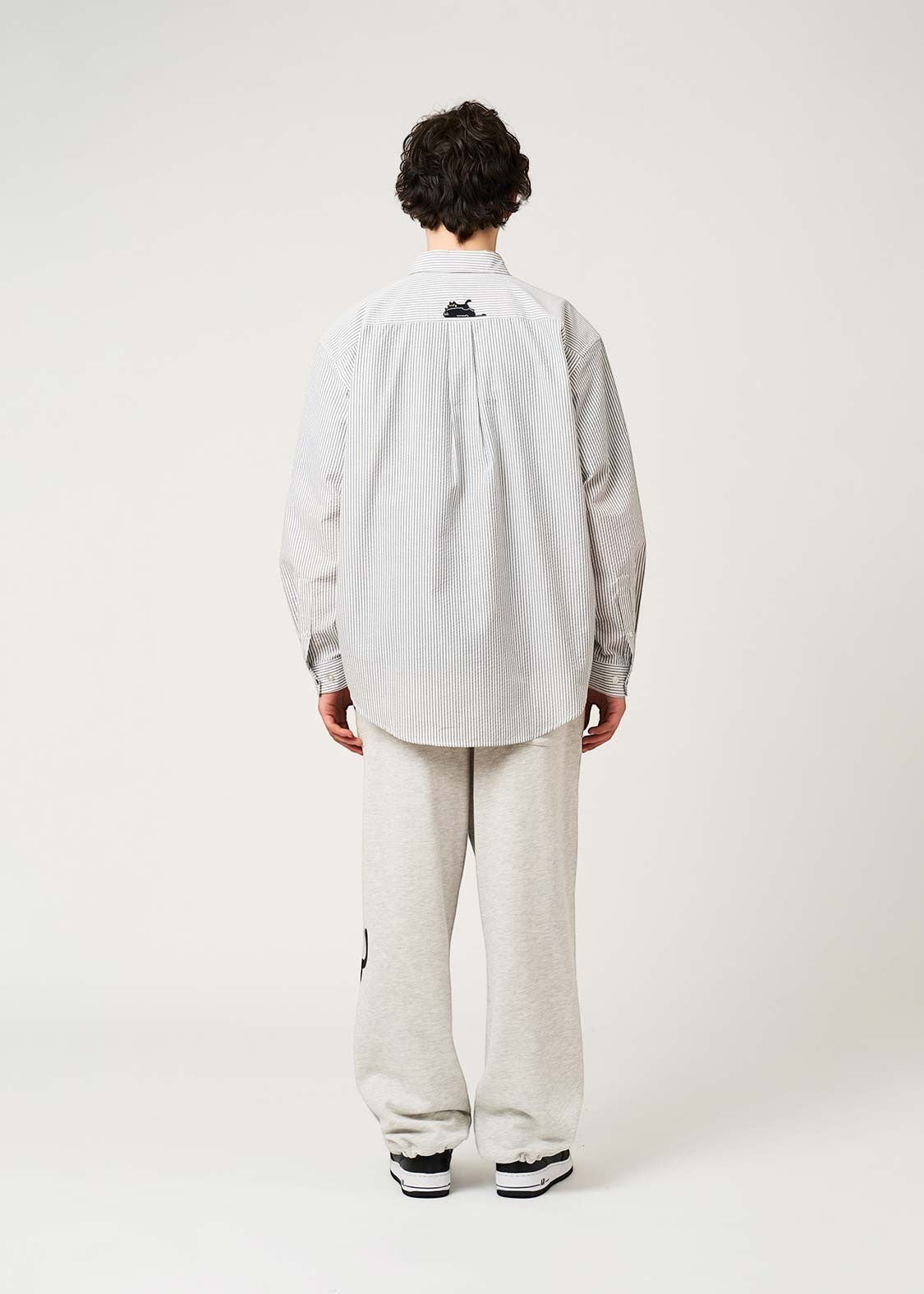 Neko Kaburi Beautiful Shadow | Loose Shirt