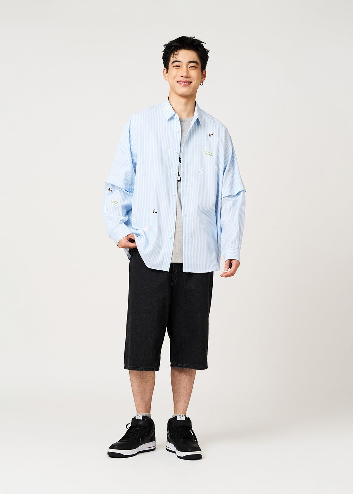 Rolling Pandas Library | Detachable Shirt