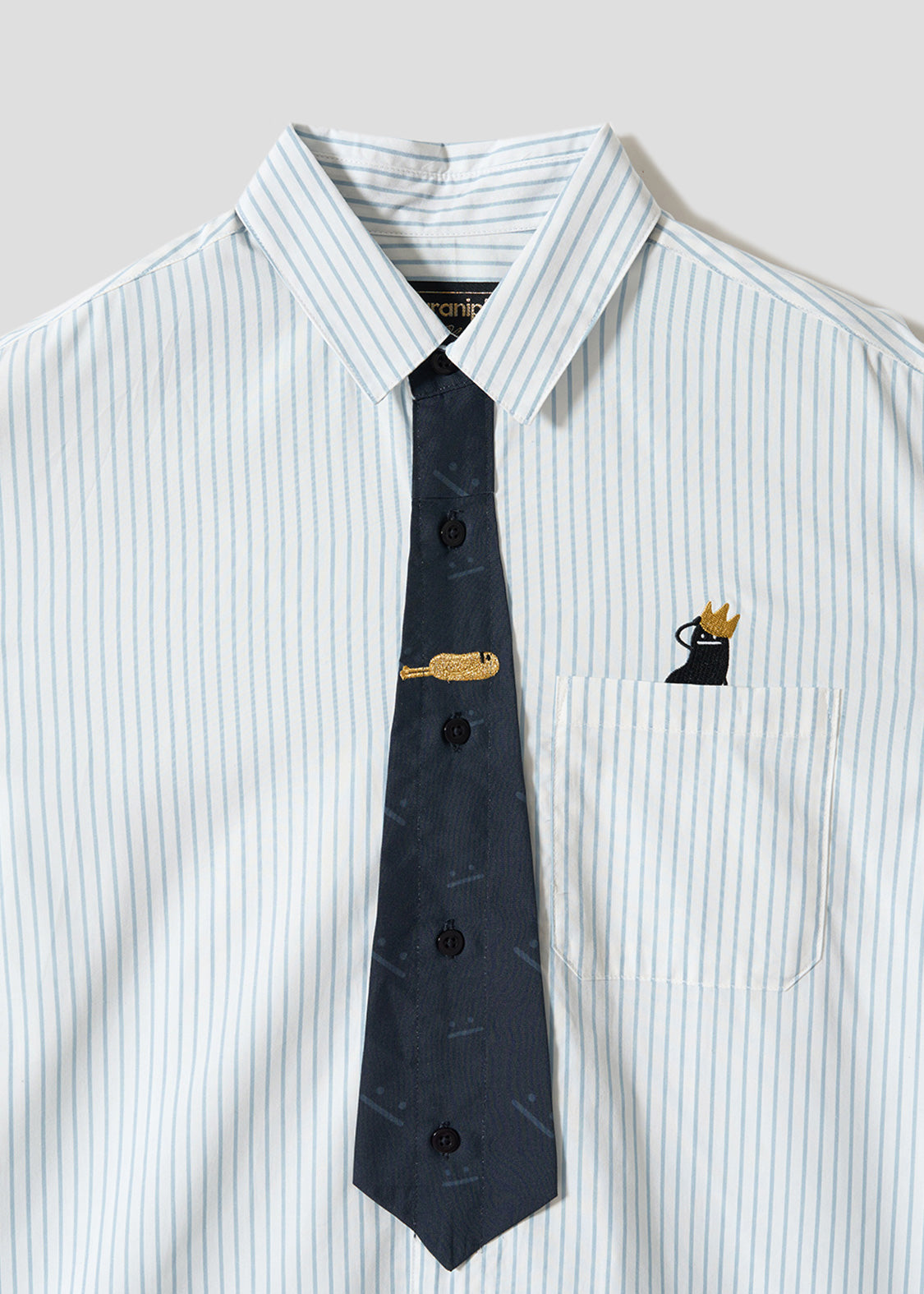 Beautiful Shadow Crown Necktie | Loose Shirt
