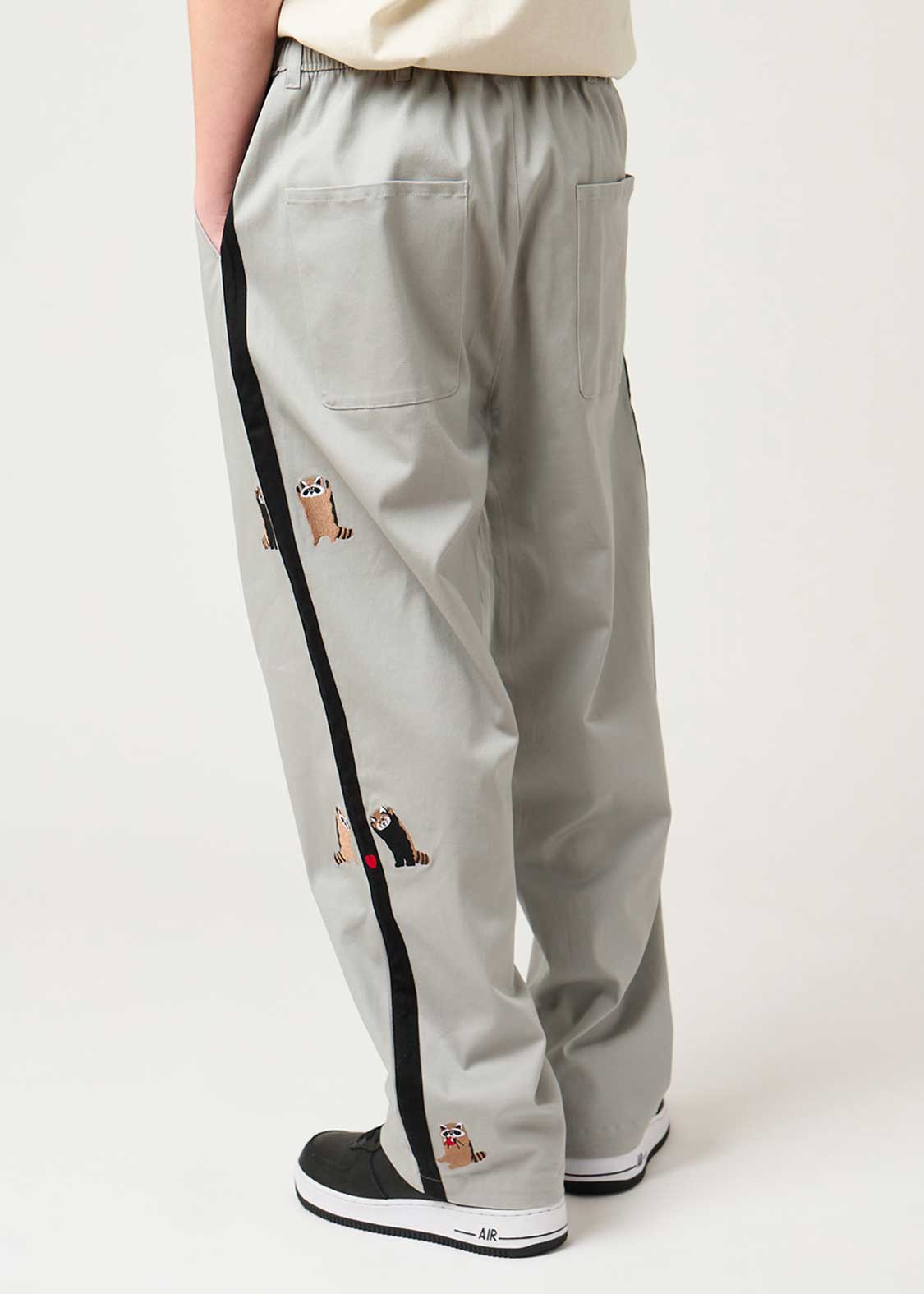 Side Line Pants (Ikaku Niterune)