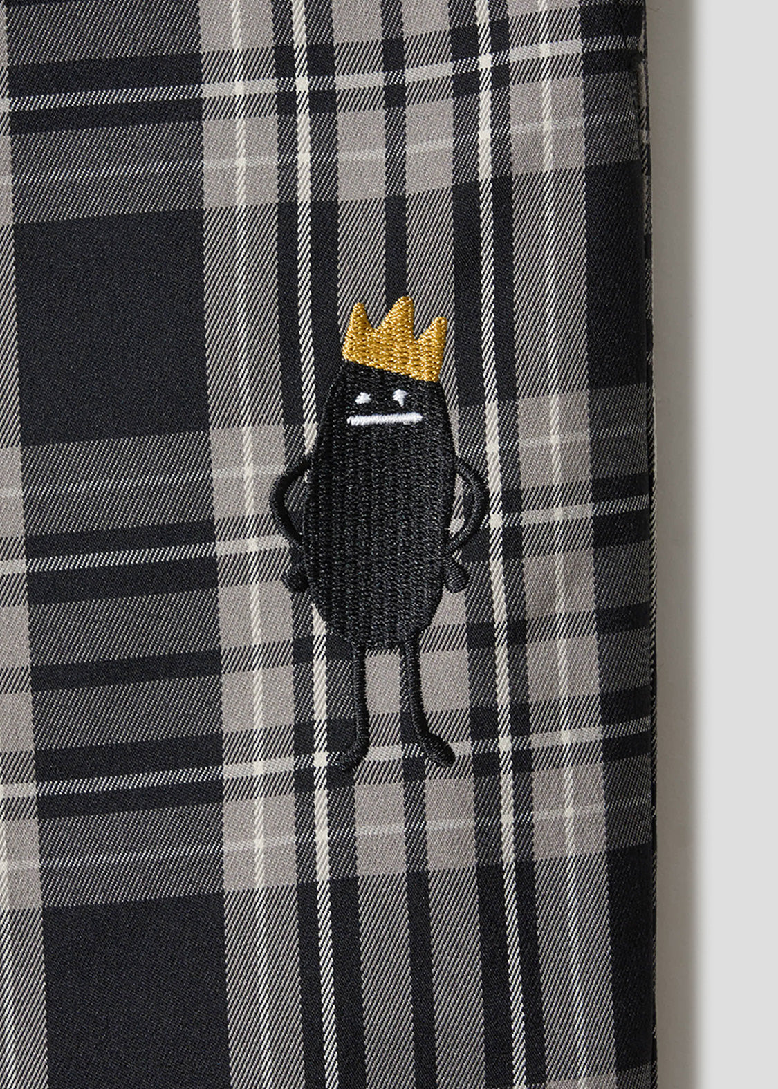 Beautiful Shadow Crown | Check Pants