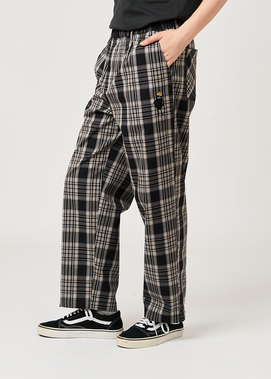 Beautiful Shadow Crown | Check Pants