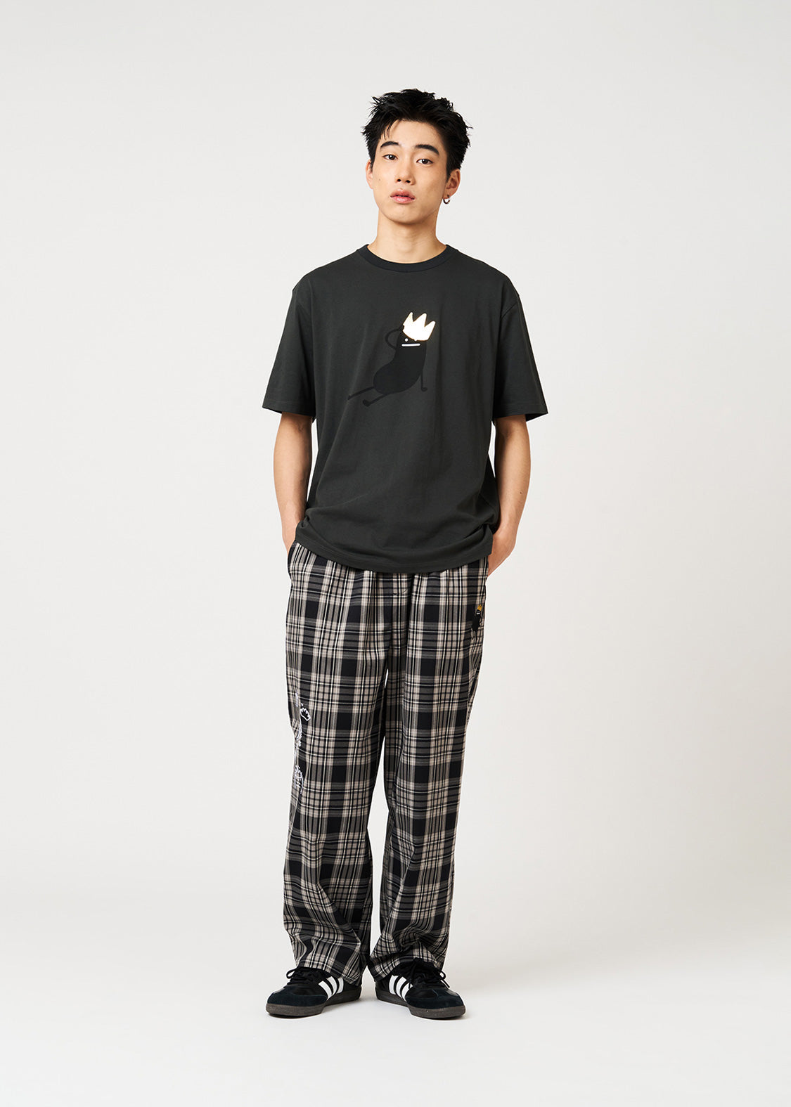 Beautiful Shadow Crown | Check Pants