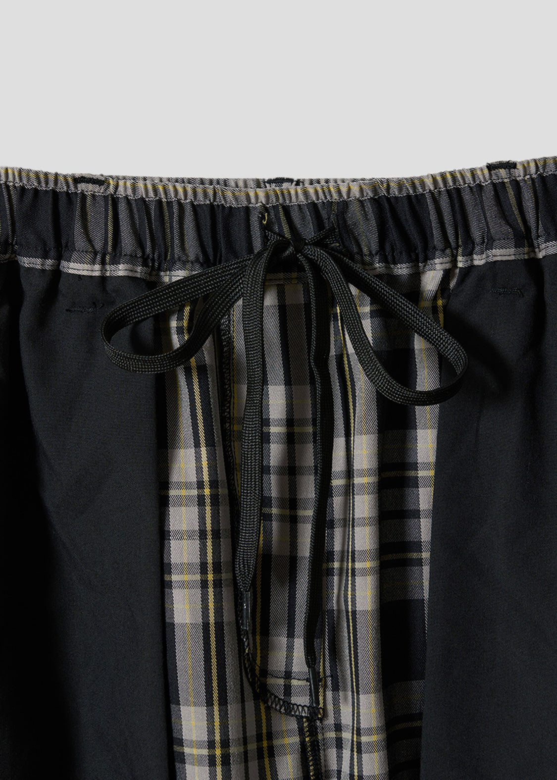 Ikaku Royal | Check Pants