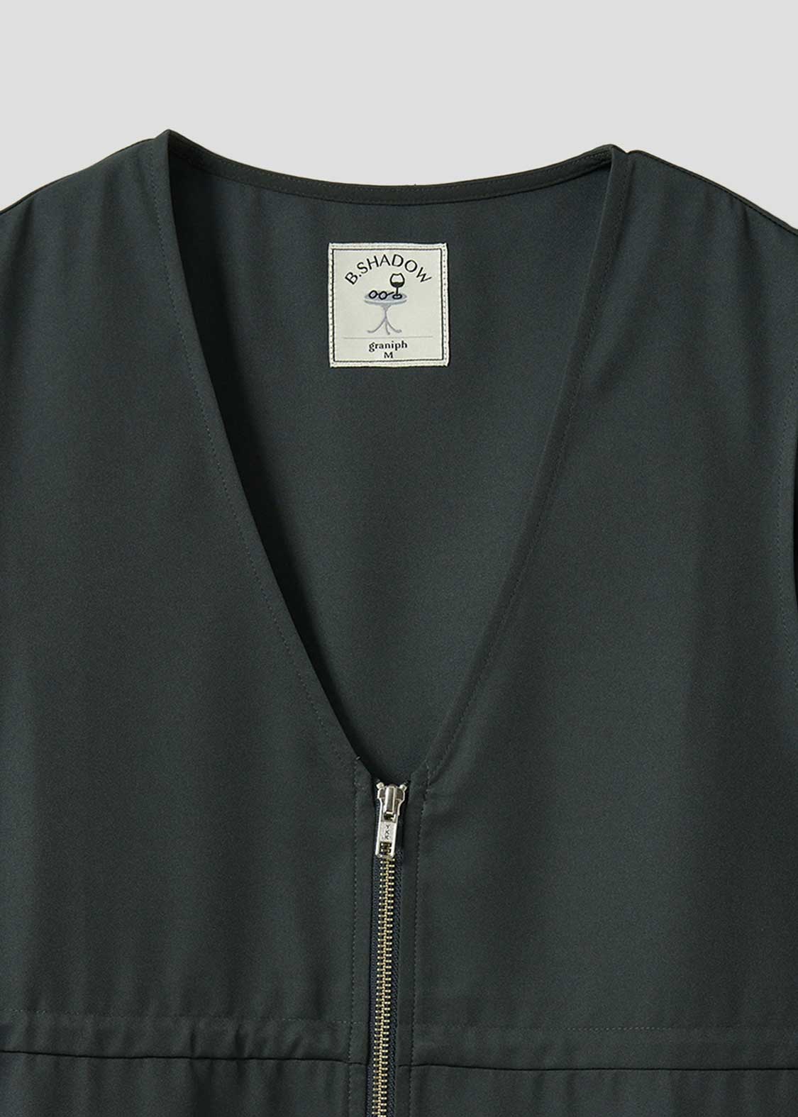 Beautiful Shadow Gentlemen 2 | Front Zip Dress