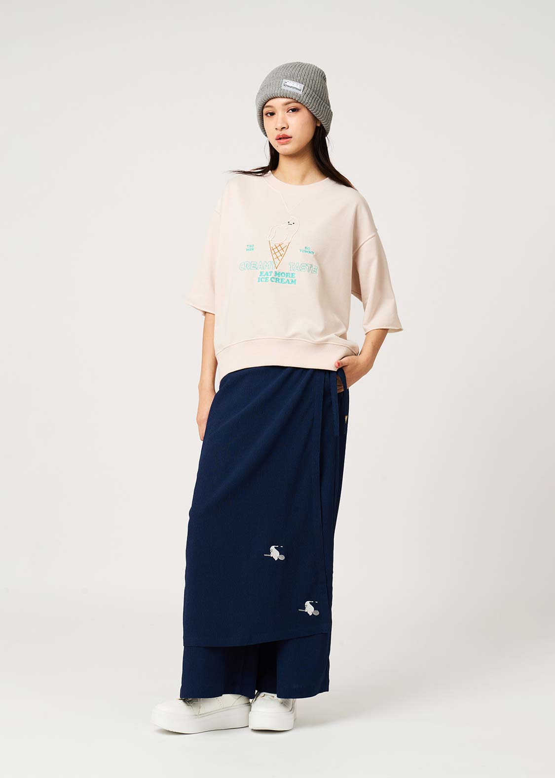 Icebonne | Short-Sleeved Sweatshirt