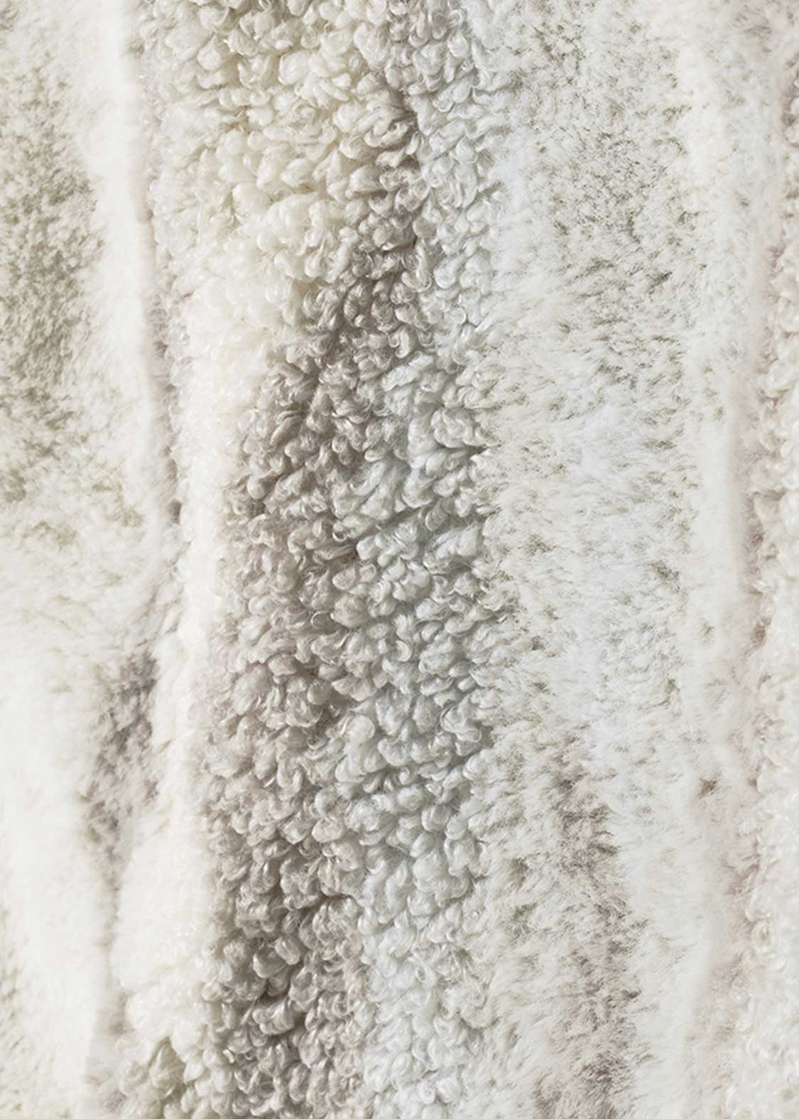 Beautiful Shadow Zoom | Mixed Boa Cardigan