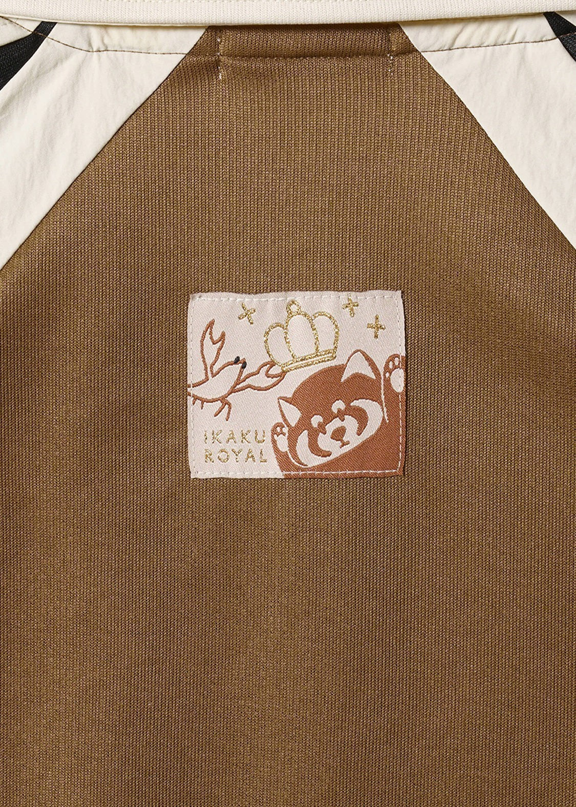Ikaku Royal | Collared Cardigan