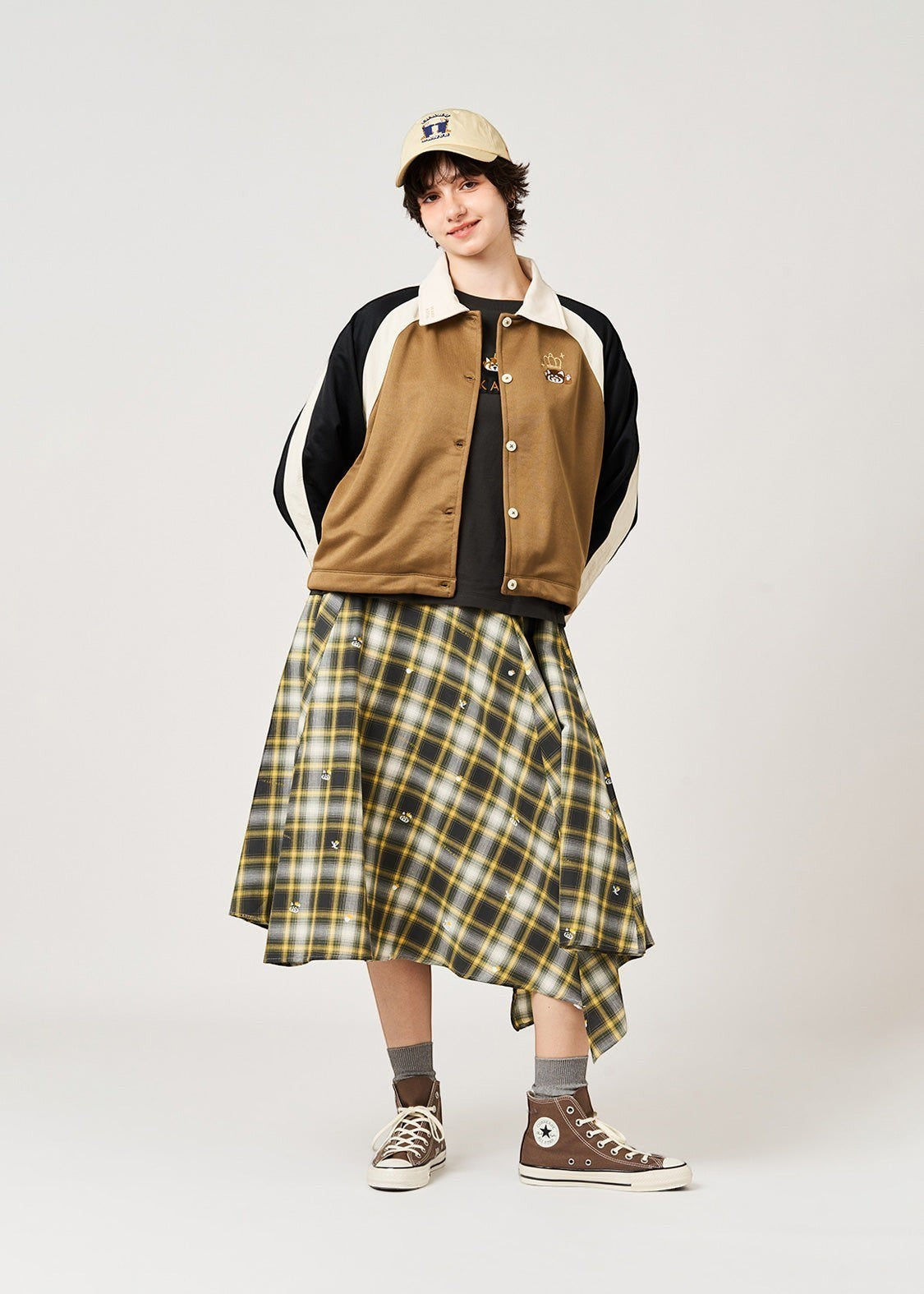 Ikaku Royal | Collared Cardigan