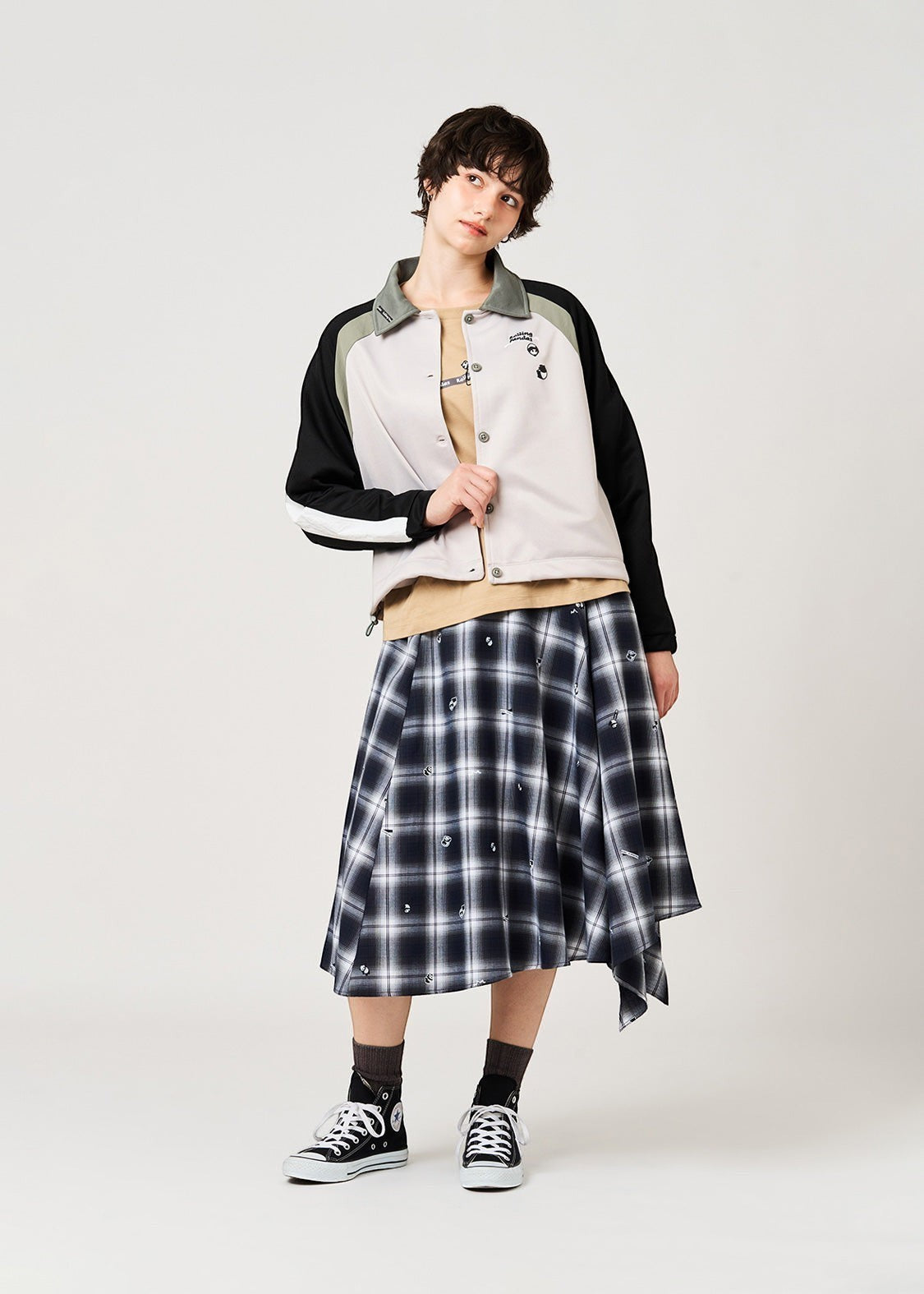 Rolling Pandas Library | Collared Cardigan