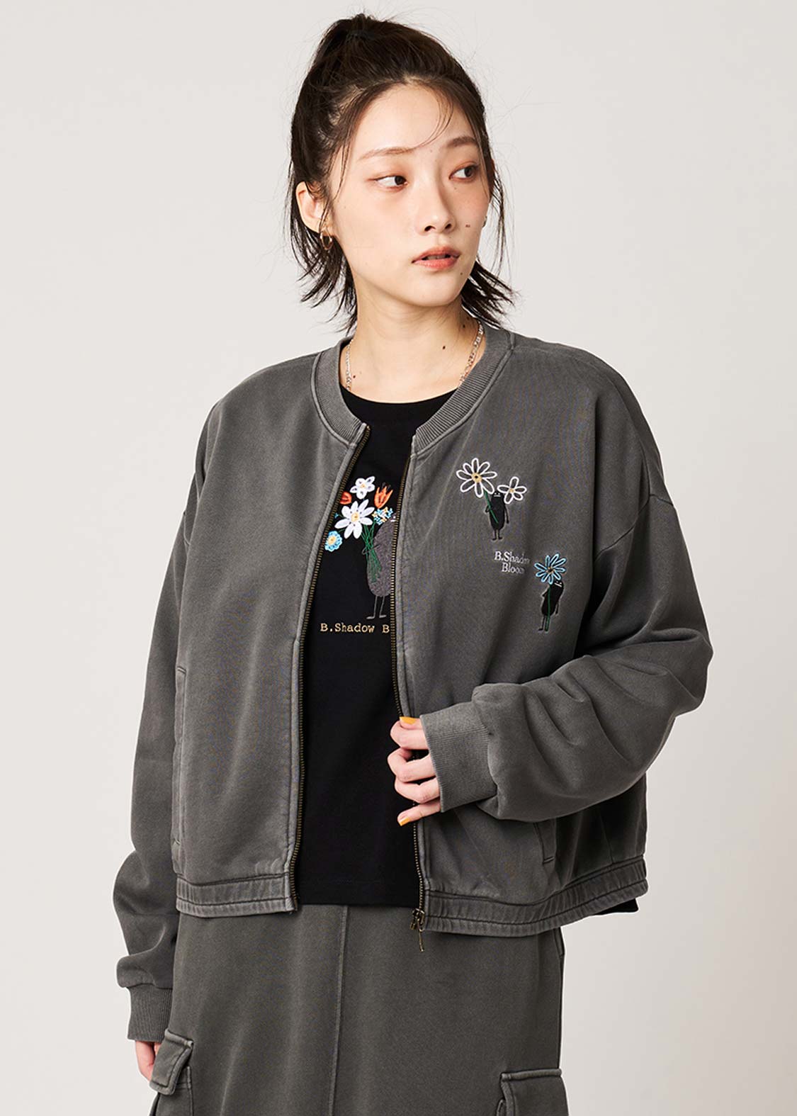 Beautiful Shadow Bloom DRK | Fleece Crew Neck Cardigan