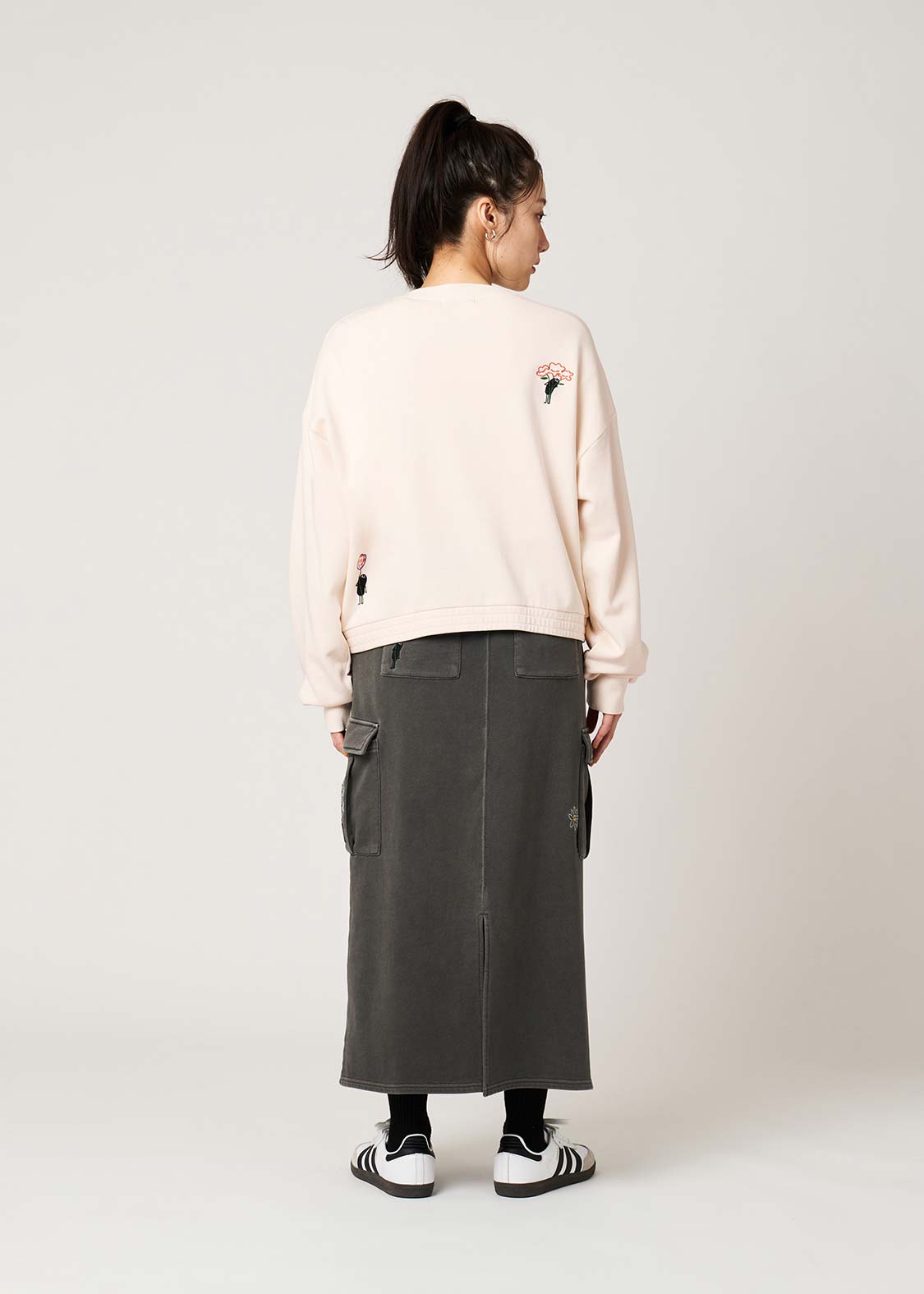 Beautiful Shadow Bloom | Fleece Crew Neck Cardigan