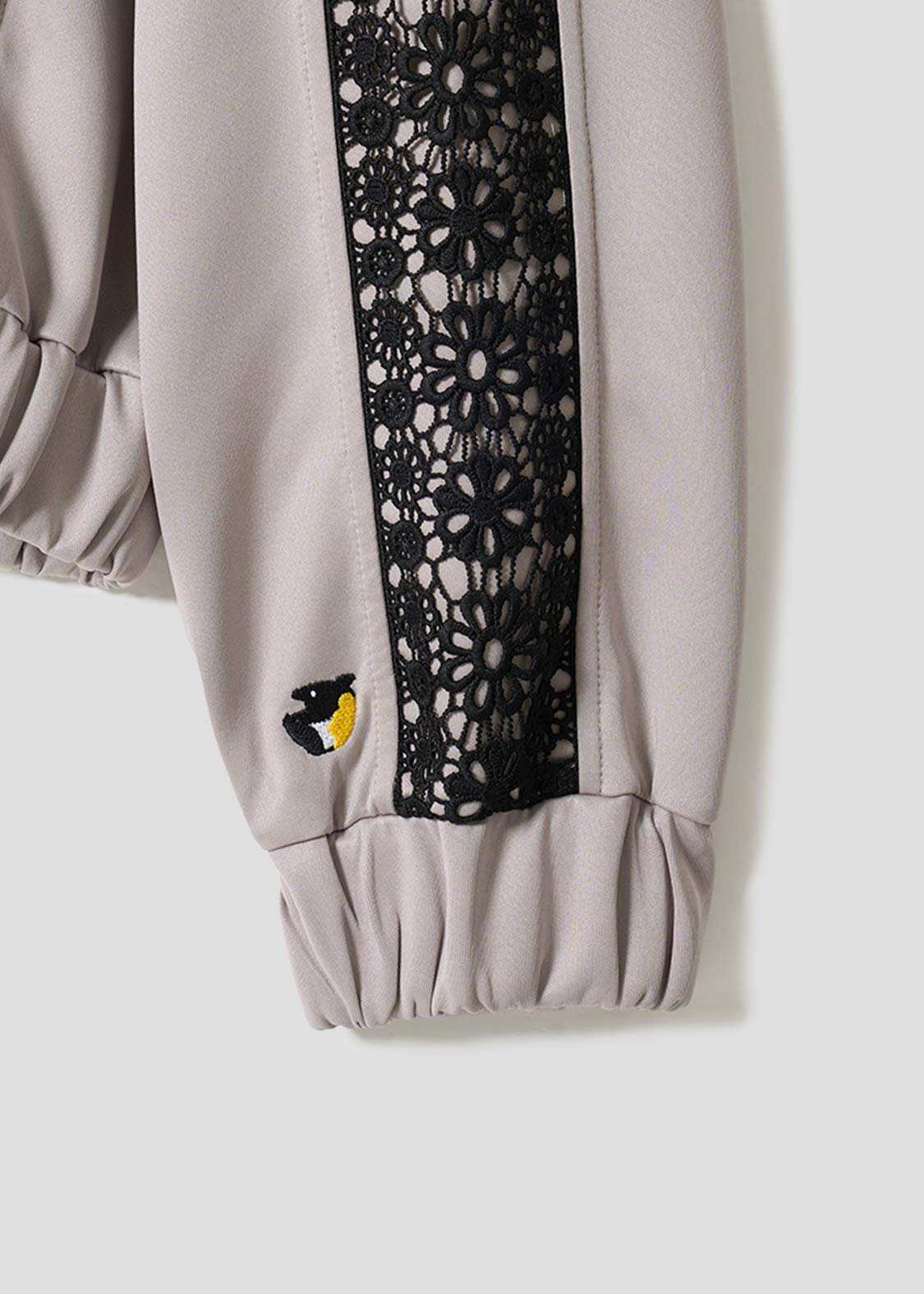 Rolling Pandas Painting | Lace Short Blouson