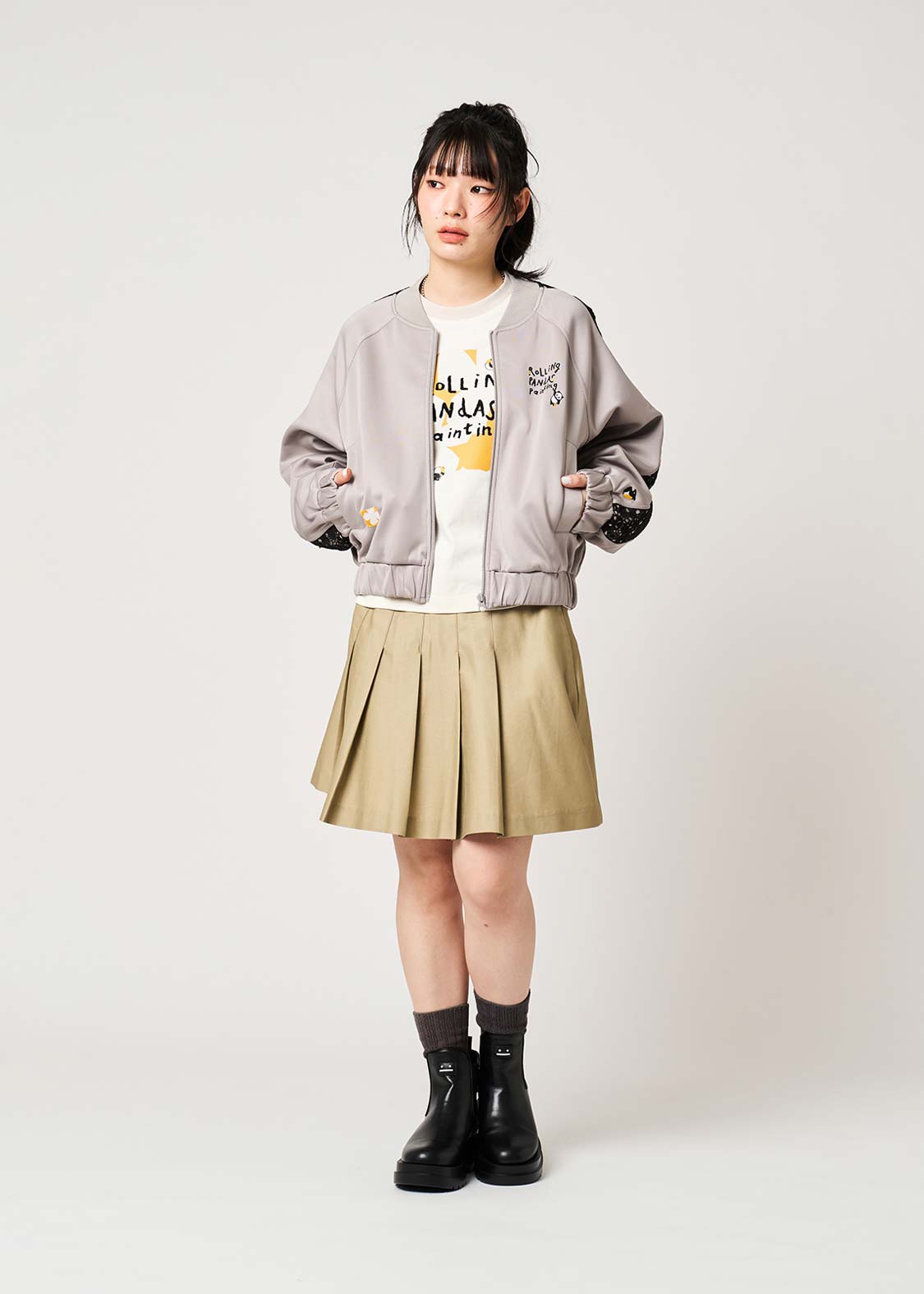 Rolling Pandas Painting | Lace Short Blouson