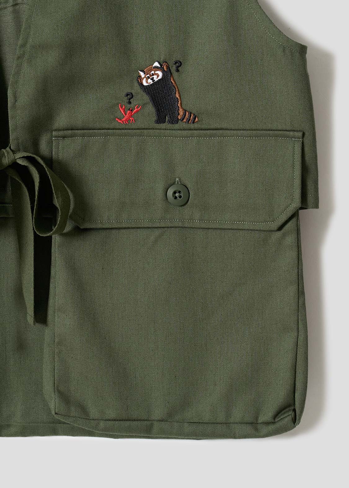 Ikaku Bikkuri Hatena | Big Pocket Vest