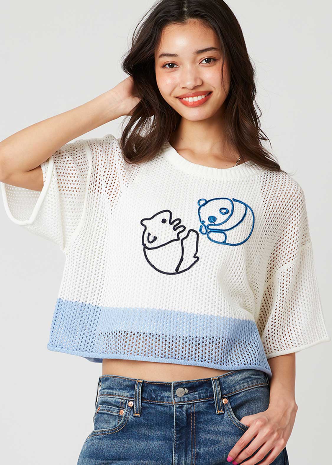 Mesh Knit Short Sleeve Tee (Rolling Pandas)