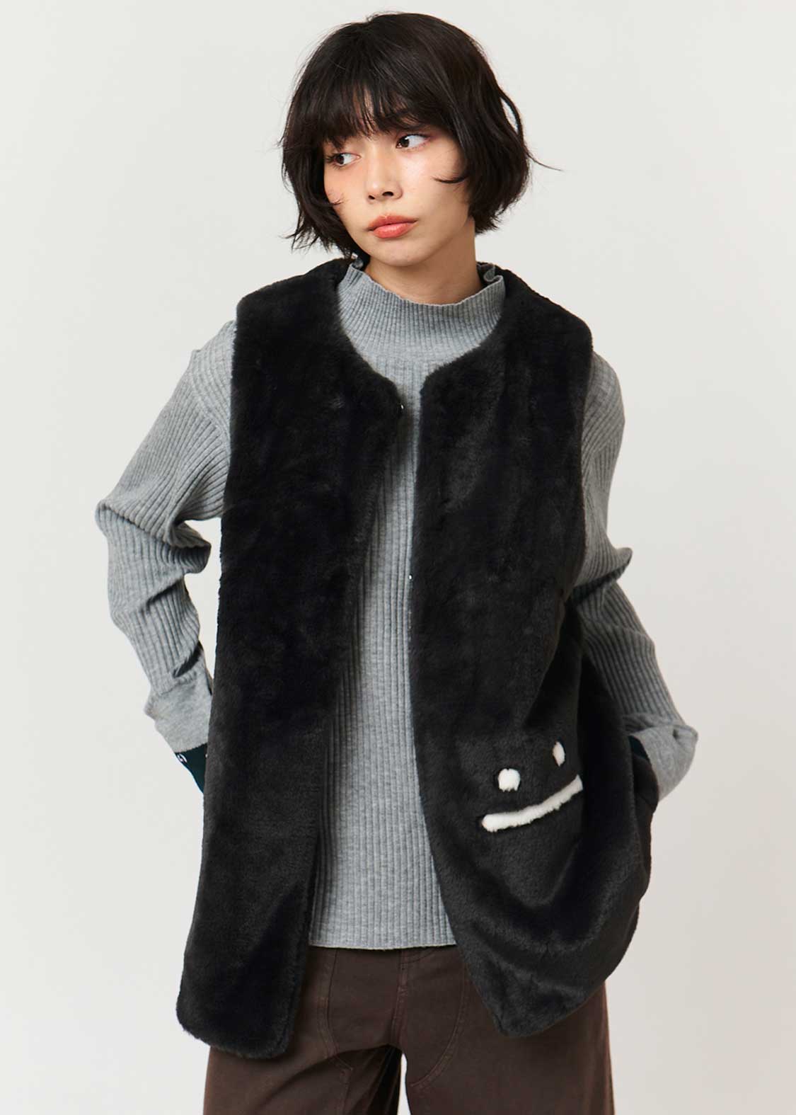 Rolling Pandas Pennant | Thumbhole Knit