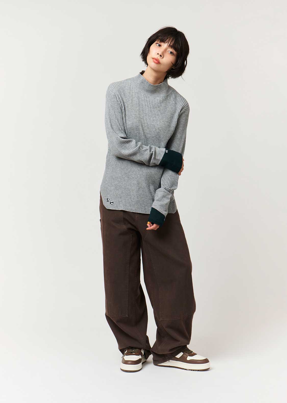 Rolling Pandas Pennant | Thumbhole Knit