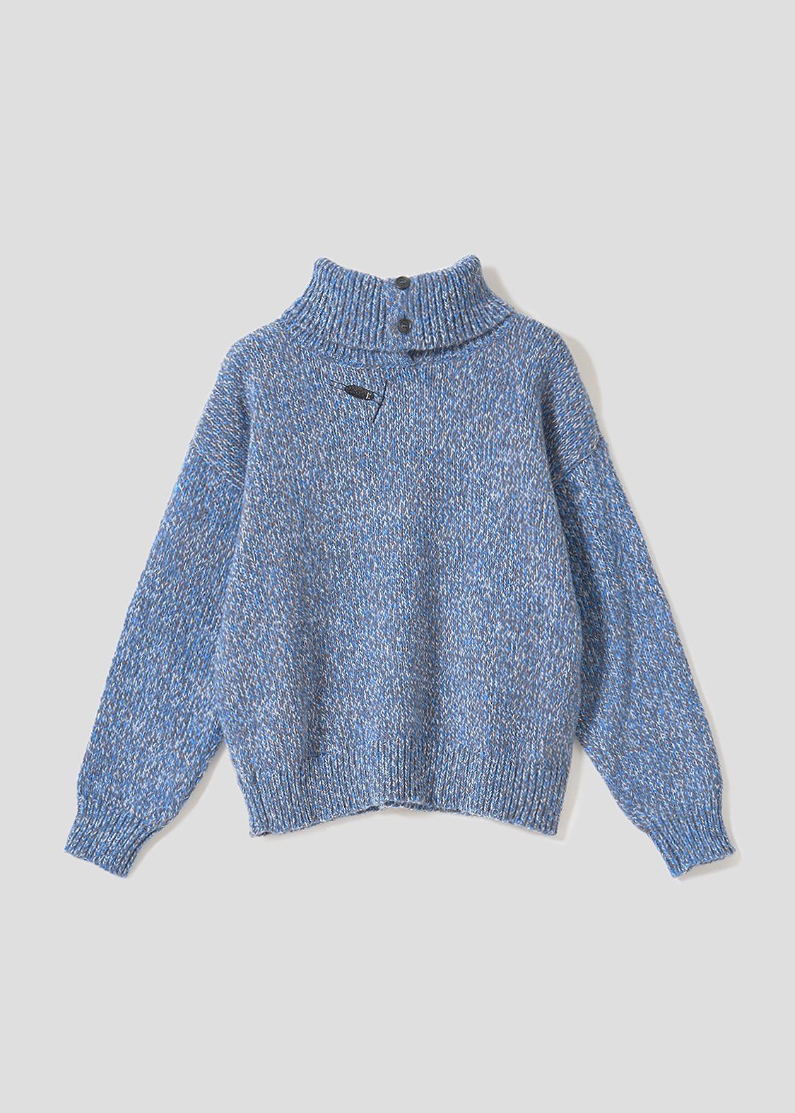 Beautiful Shadow Zoom | High-Neck Knit