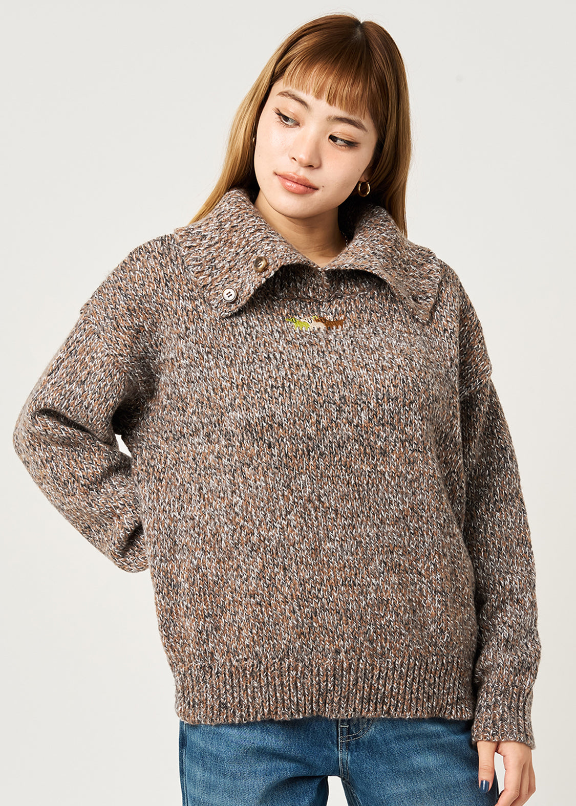 Nagasugiru Inu | High-Neck Knit
