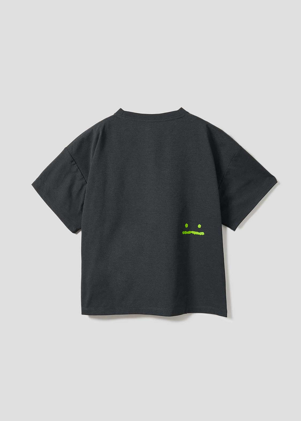 Big Pocket Big Silhouette Dry Short Sleeve Tee (Beautiful Shadow Creature) - Kids