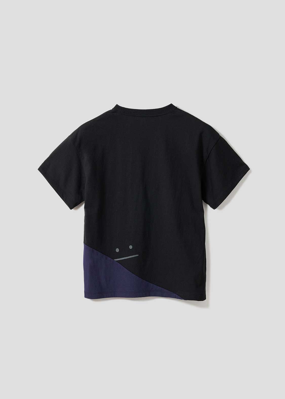 Beautiful Shadow March | Seaside Switching Big Silhouette Kids T-Shirt