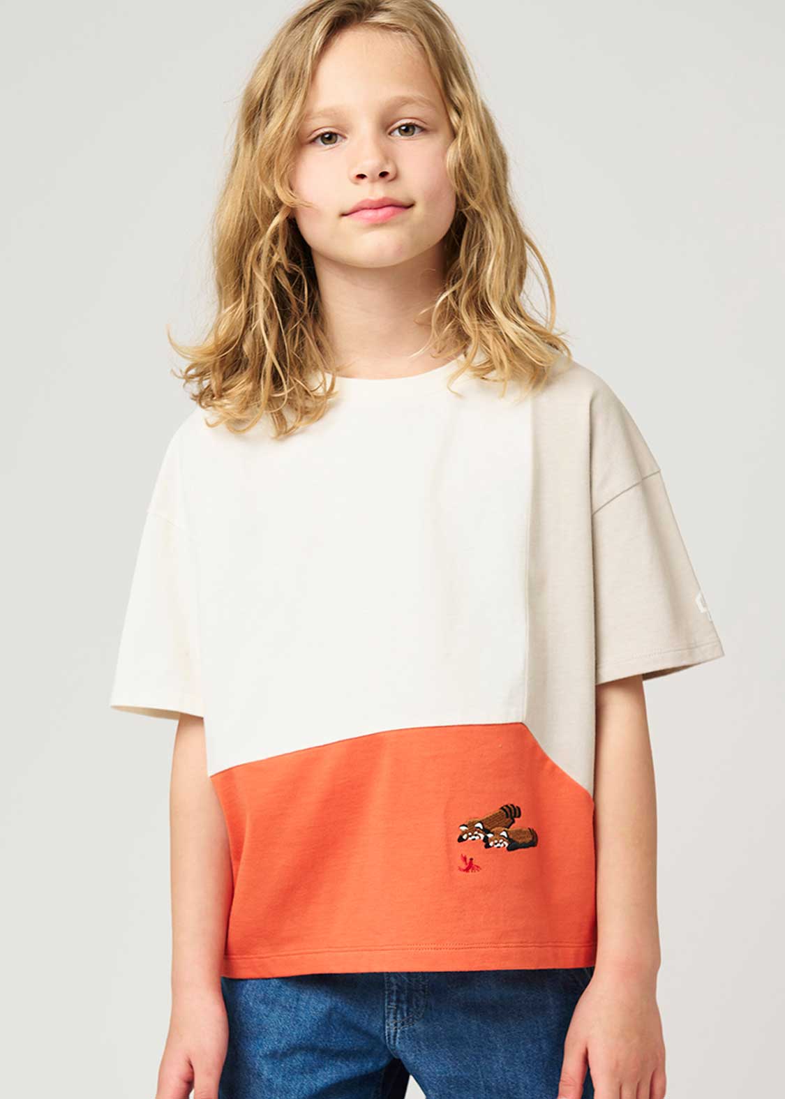 Ikaku | My Home Switching Big Silhouette Kids T-Shirt