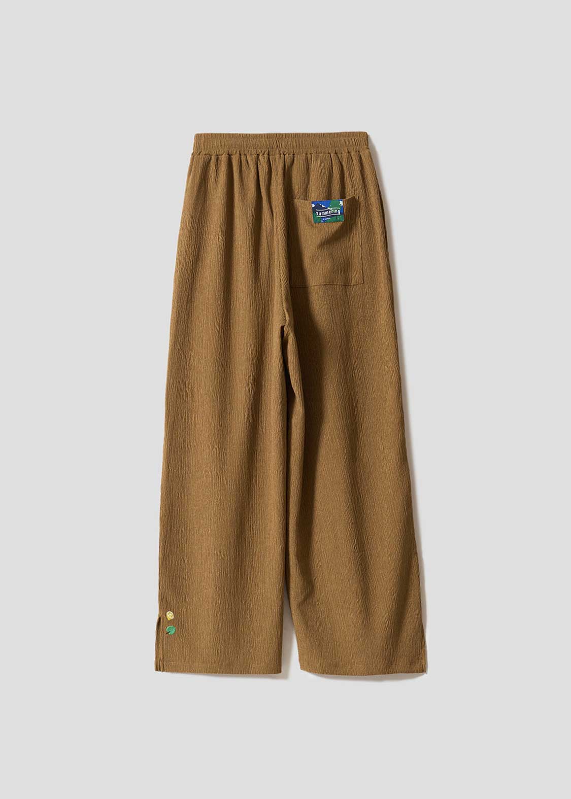 Ikaku Mountain Retreat | Easy Pants