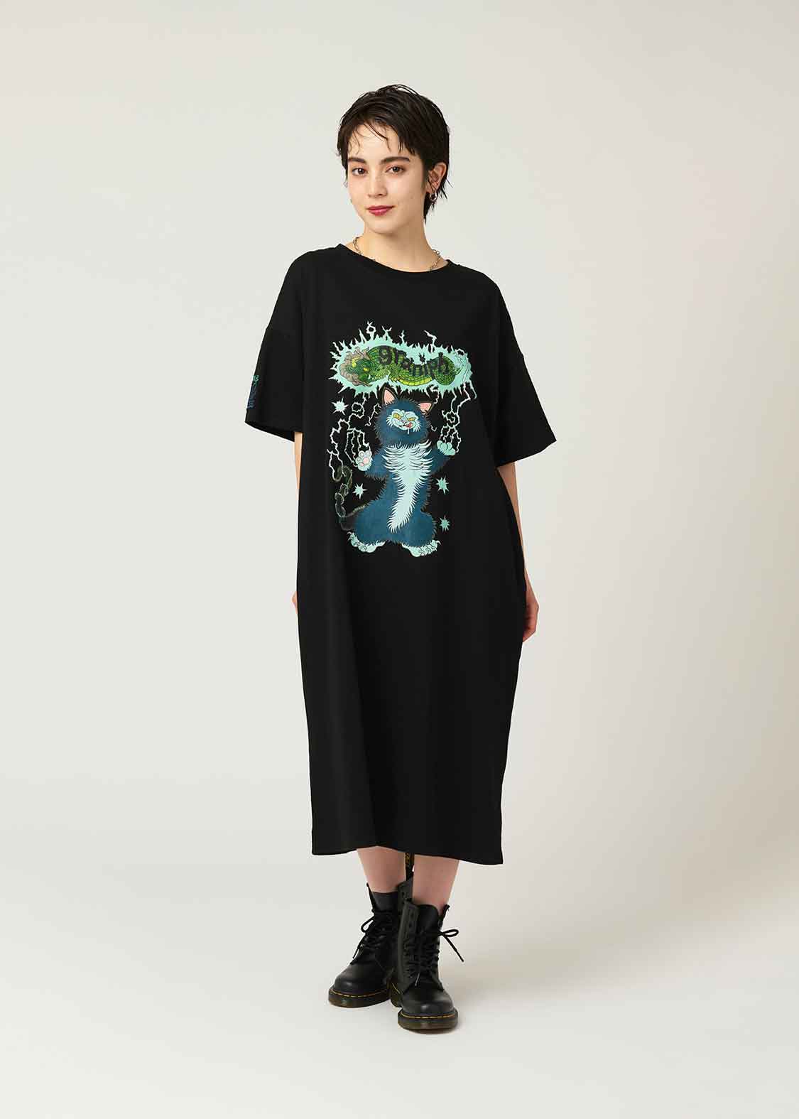 Ayako Ishiguro Harf Sleeve T-shirt One-Piece (Ayako Ishiguro_Thunder Dragon Cat)