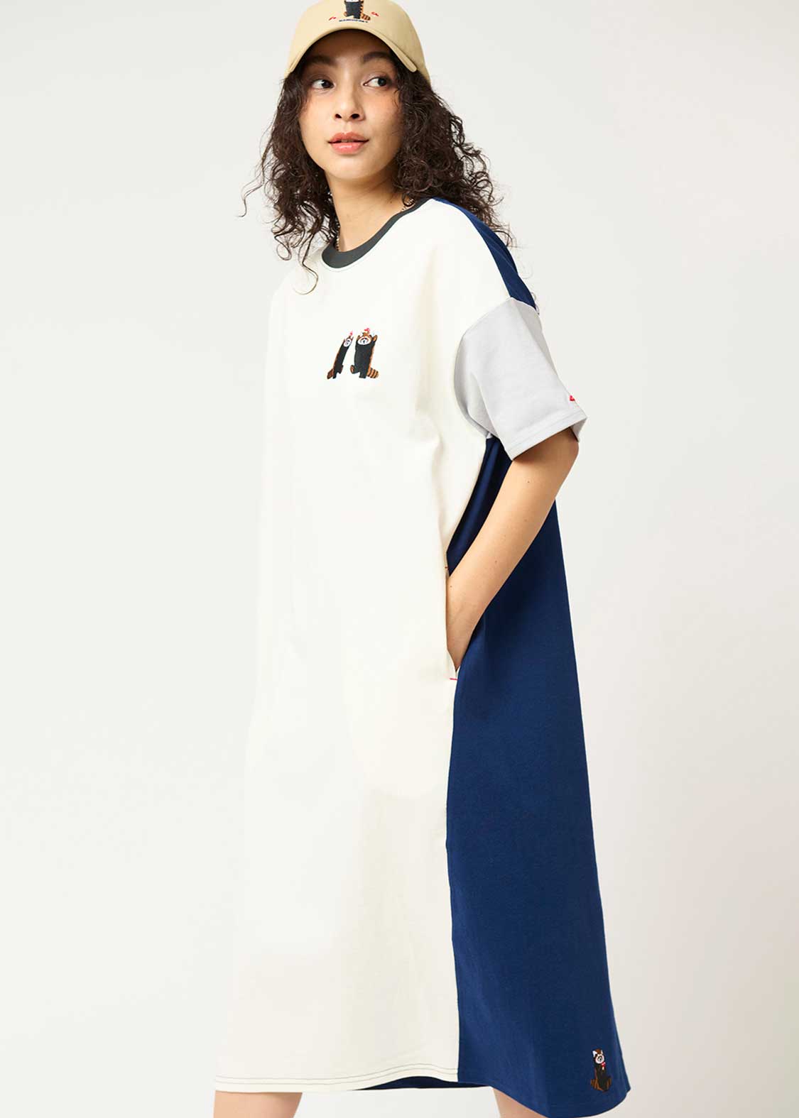Crazy Pattern Half Sleeve Tee One-Piece (Ikaku Nanikore)