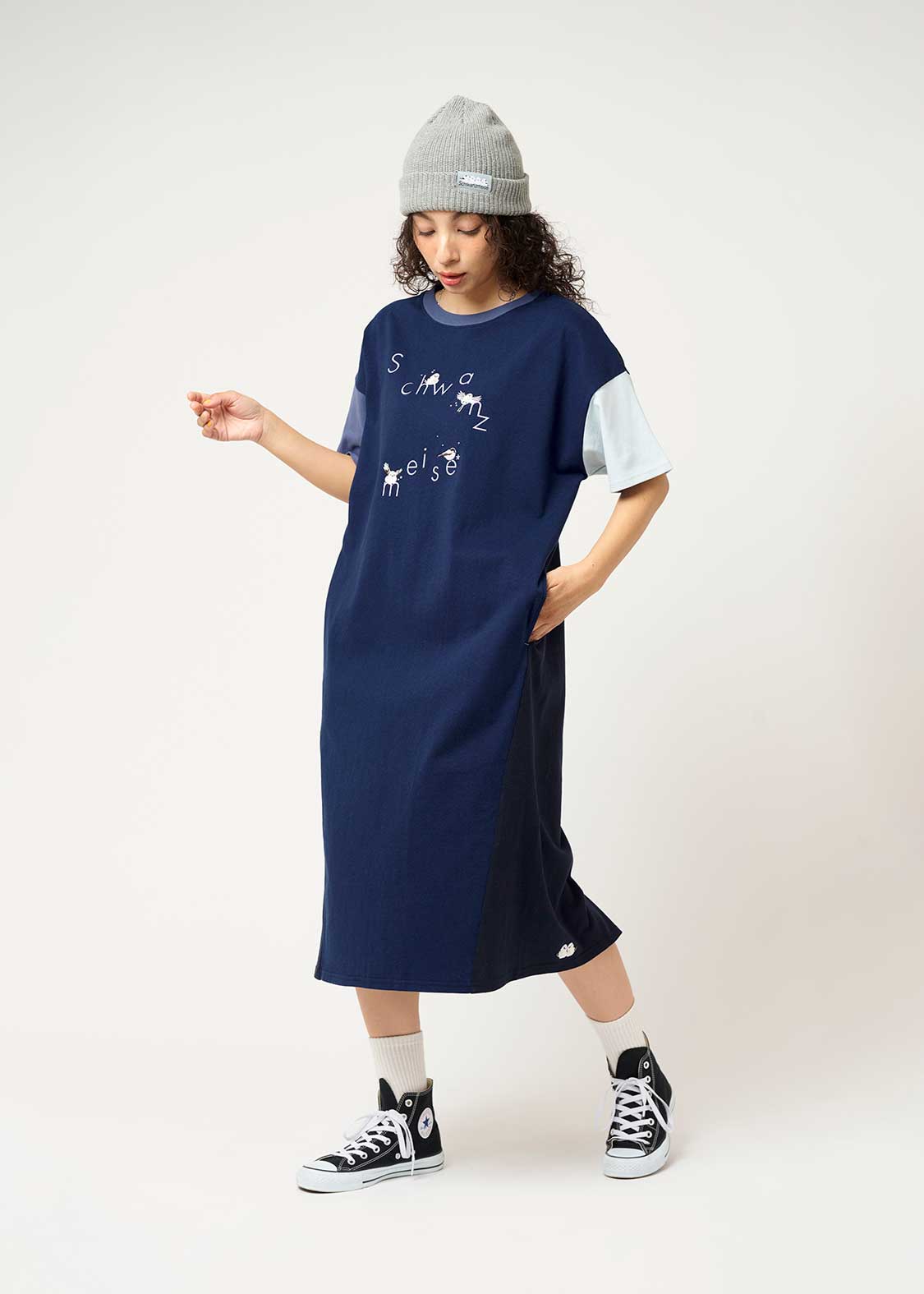 Crazy Pattern Half Sleeve Tee One-Piece (Shimaenaga)