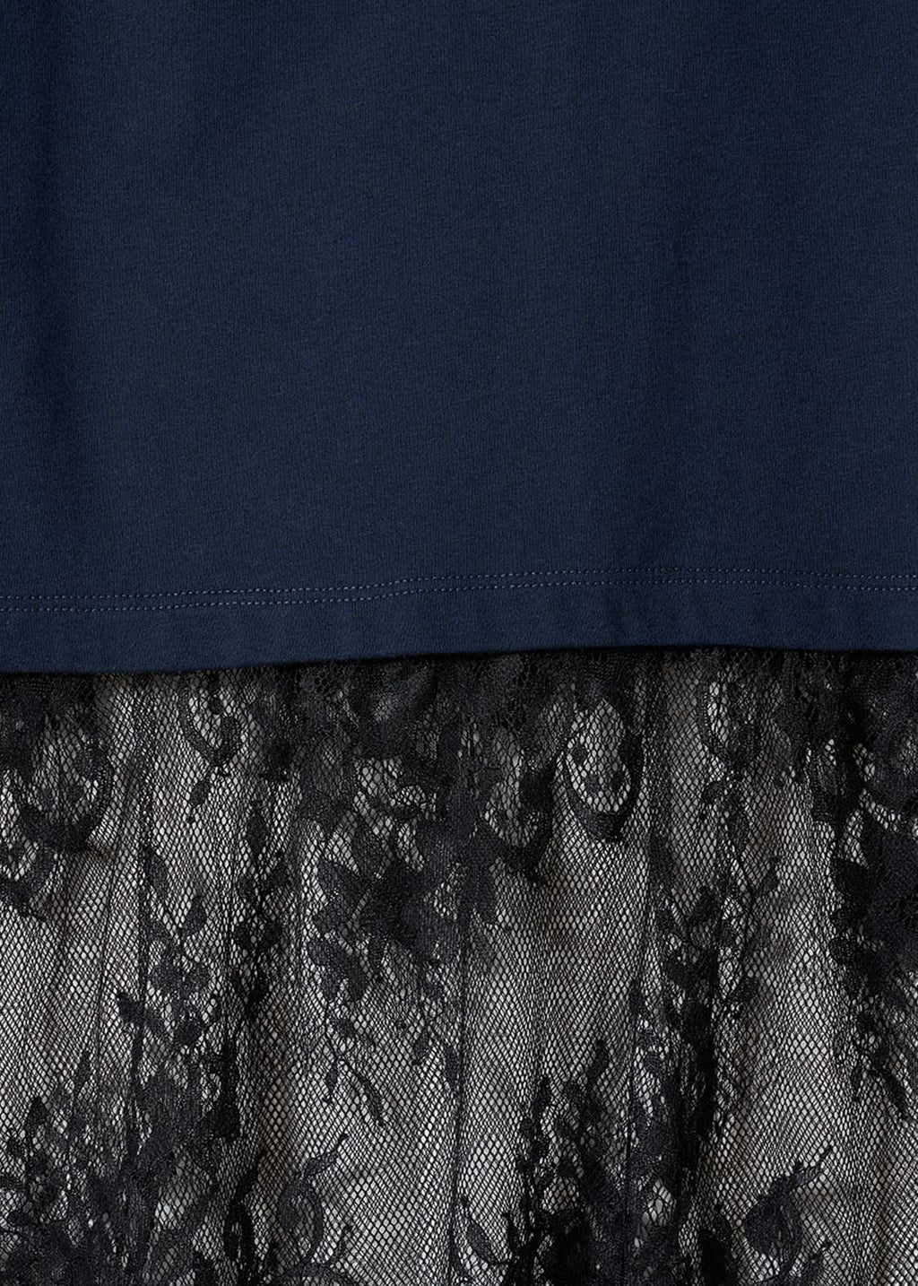 Ikaku Mountain Retreat | Lace T-Shirt Dress
