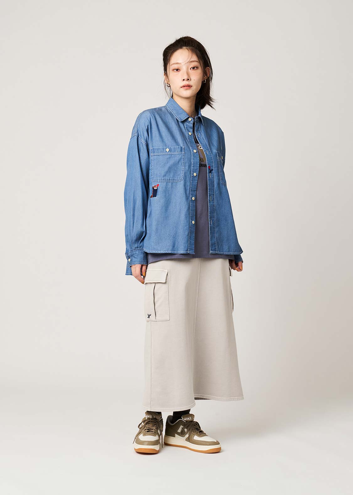 Ikaku Noringo | Denim Back Button Shirt