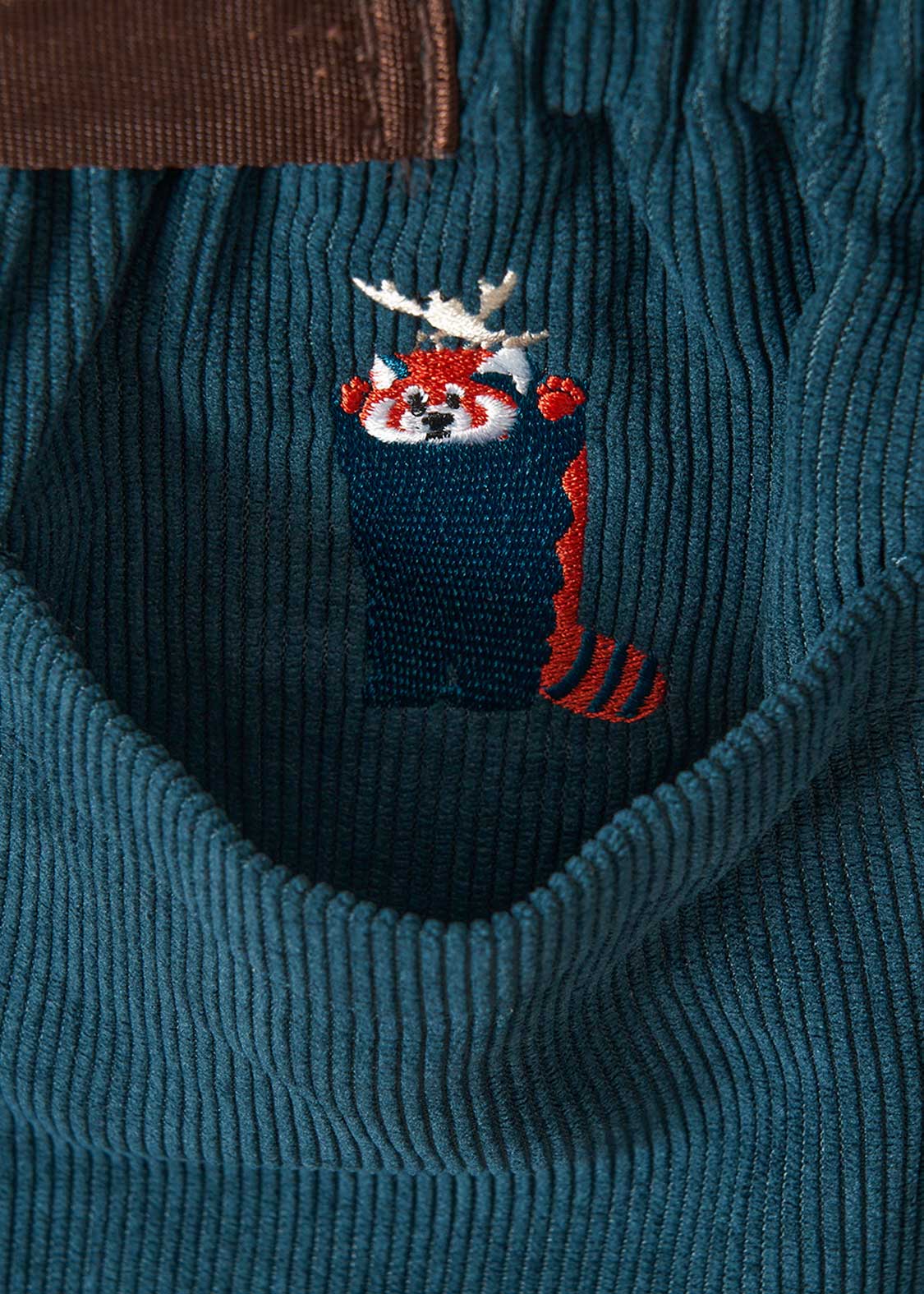 Ikaku Crayfish | Corduroy Skirt