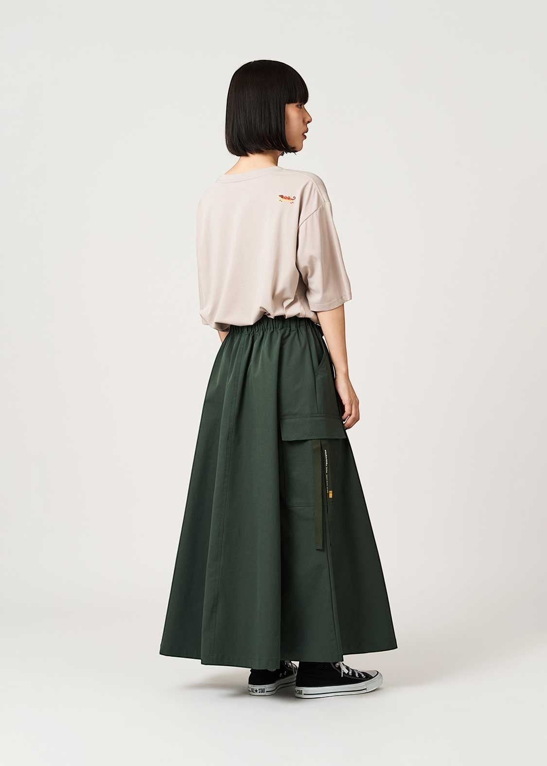 Nagasugiru Inu Meets Hot Dog | Cargo Skirt